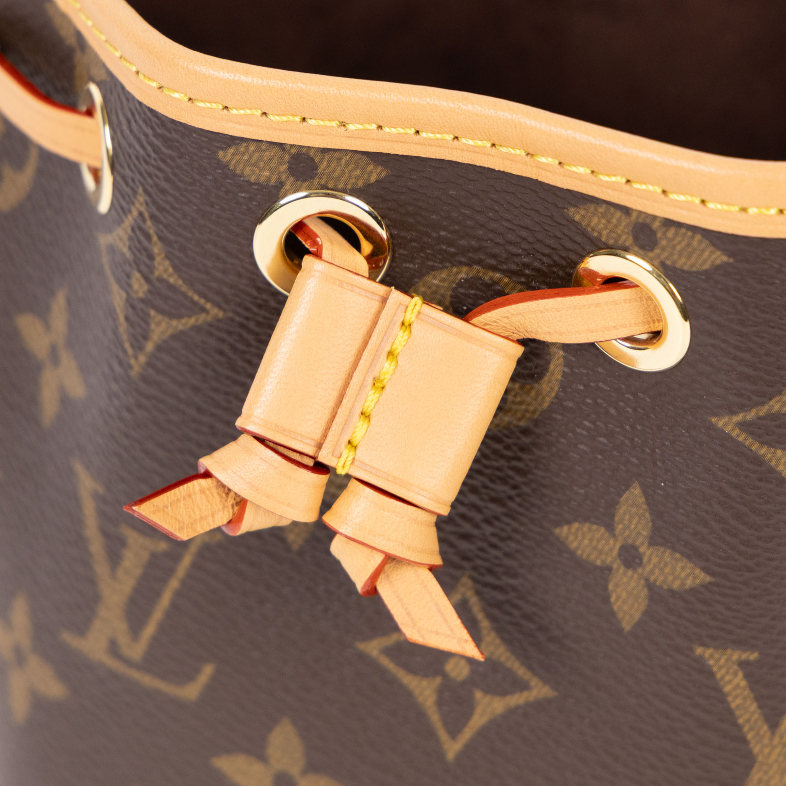 路易威登 LOUIS VUITTON Nano Noé 原花 束口水桶包 M81266 晶片款 原花NANO NOE水桶包 原廠盒子/防塵袋/購買證明正本