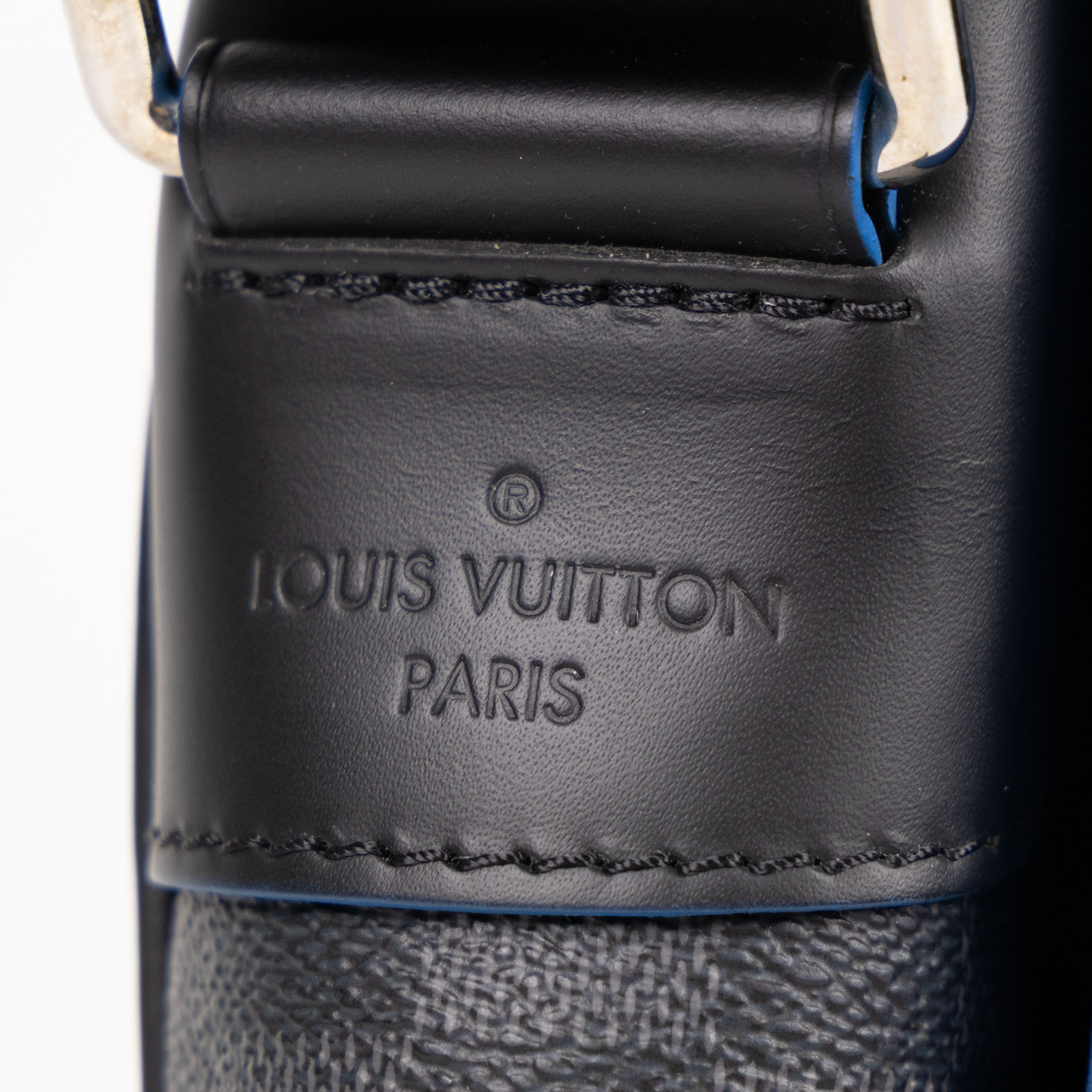 路易威登 LOUIS VUITTON District MM 肩背包 N42406 黑拼藍DAMIER DISTRICT翻蓋斜背包 MM 無附屬品