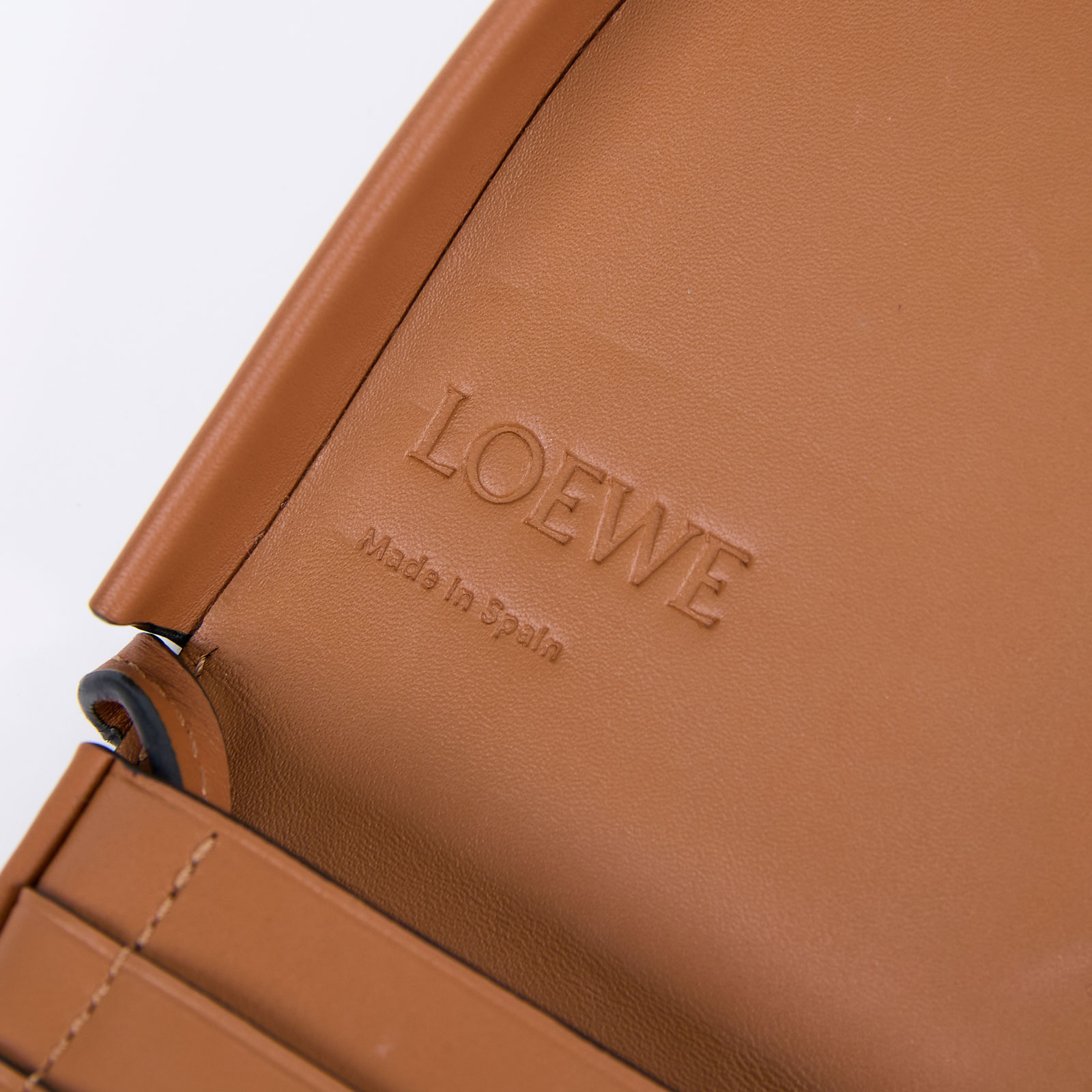羅意威 LOEWE Heel Pouch Small 小型 頸掛式 零錢包 馬蹄小掛包 C661T14X12 焦糖HEEL肩背包 小號 原廠盒子/防塵袋