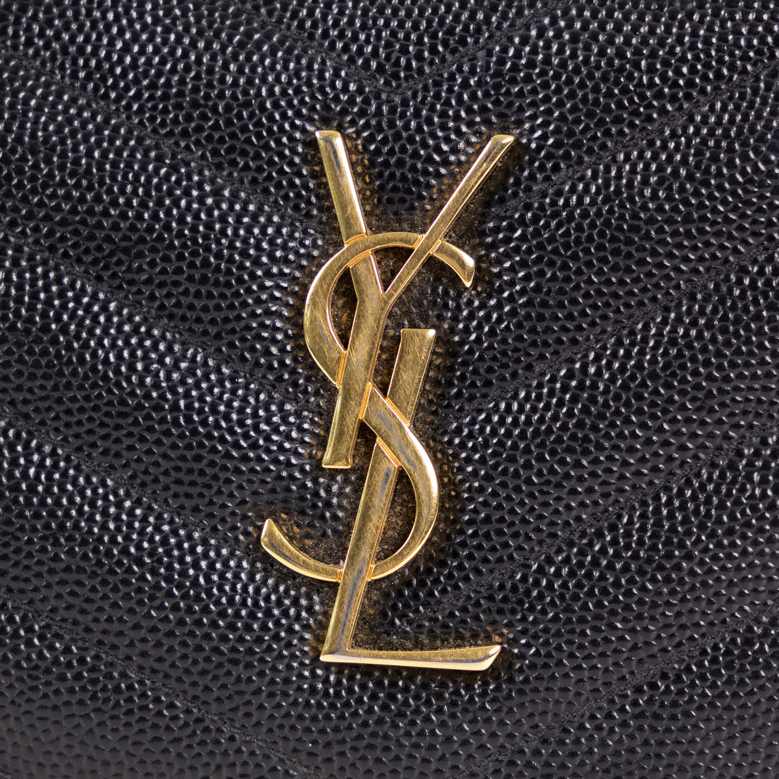 聖羅蘭 YSL SAINT LAURENT Cassandre matelassé 粒面壓紋皮革 小型 全拉鏈 錢包 403723BOW01  防塵袋/原廠盒子