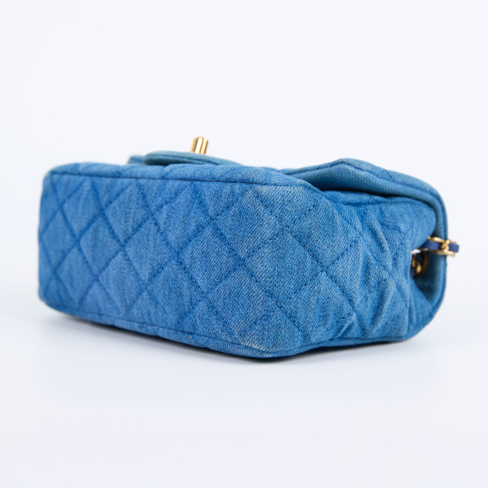 香奈兒 CHANEL 丹寧 金球 菱格 金鍊 金球 方胖 肩背 斜背包  晶片款 牛仔金球方胖 原廠盒子/購買證明影本