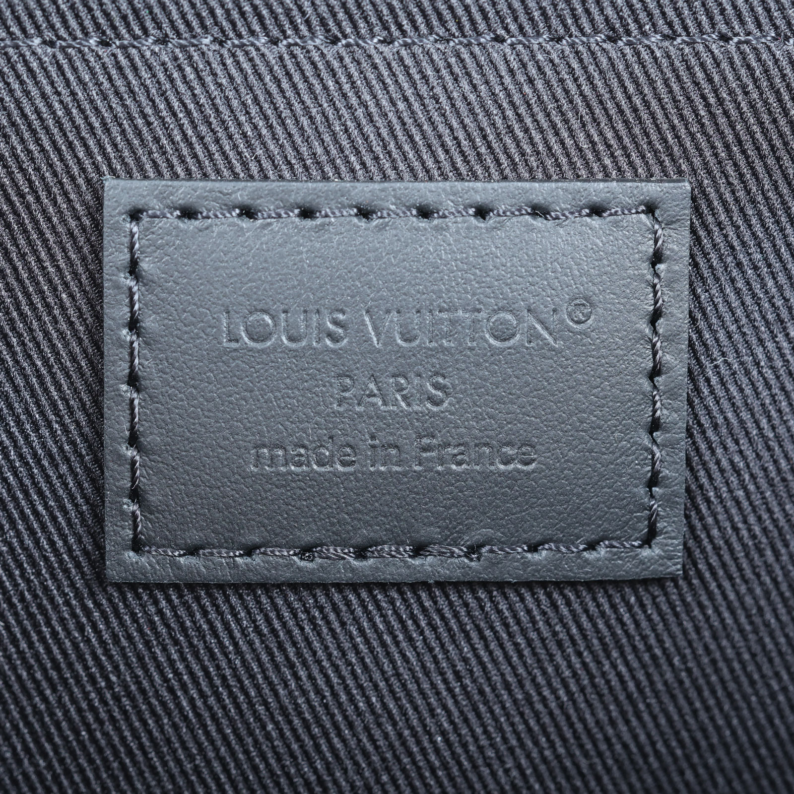 路易威登 LOUIS VUITTON City Keepall 肩背 波士頓包 黑色 M59255 晶片款  原廠盒子/防塵袋/背帶/購買證明正本