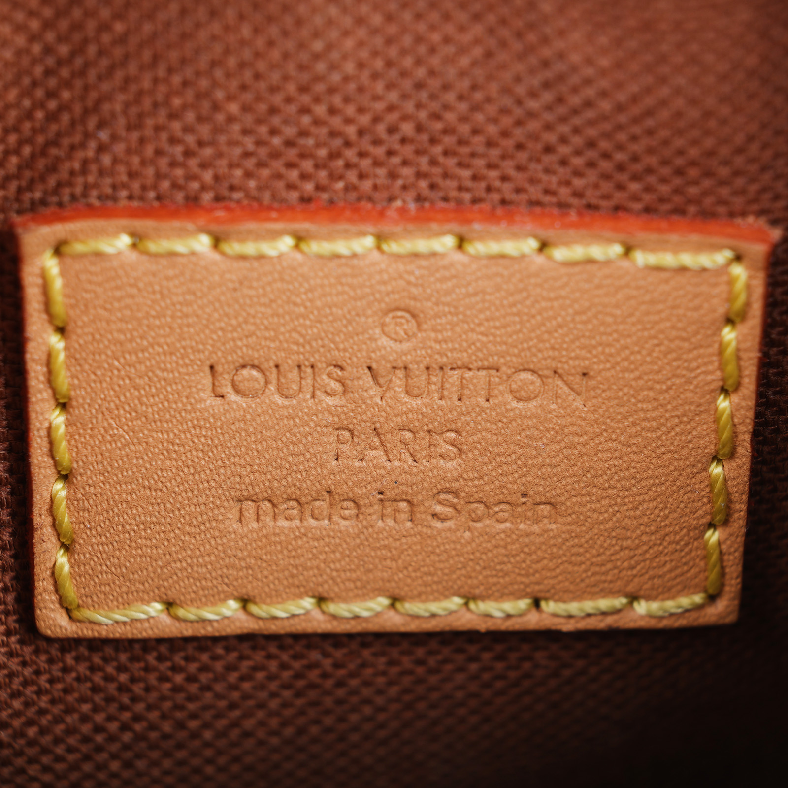 路易威登 LOUIS VUITTON Fold Me Pouch 隨身包 薯條包 M80874 晶片款 原花FOLD ME 原廠盒子/防塵袋/背帶