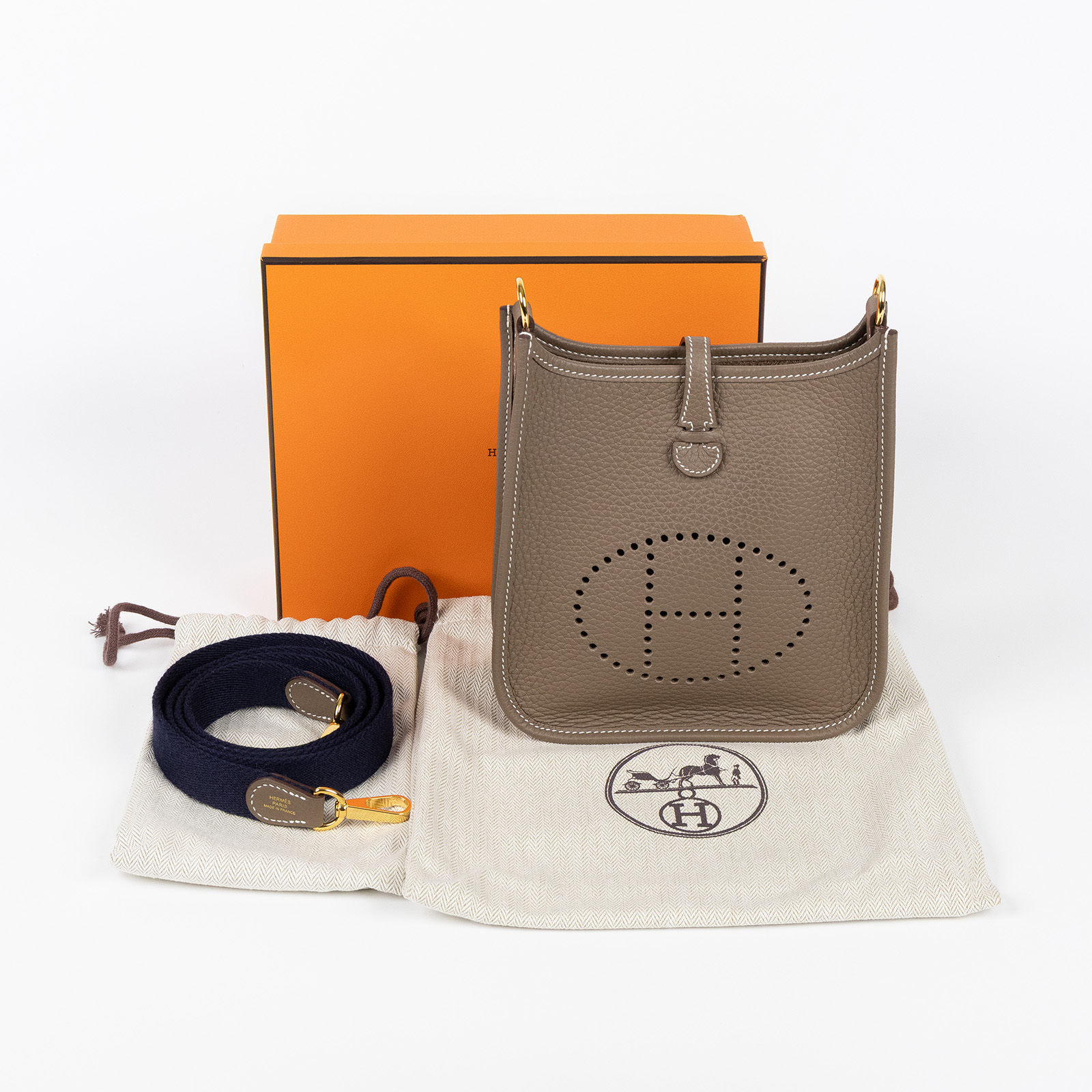 愛馬仕 Hermès Evelyne 16 Amazone bag 伊芙琳包 大象灰 深藍 金色五金 H069426CCBF H069426CCBF/B BT 011 TD  原廠盒子/防塵袋/背帶