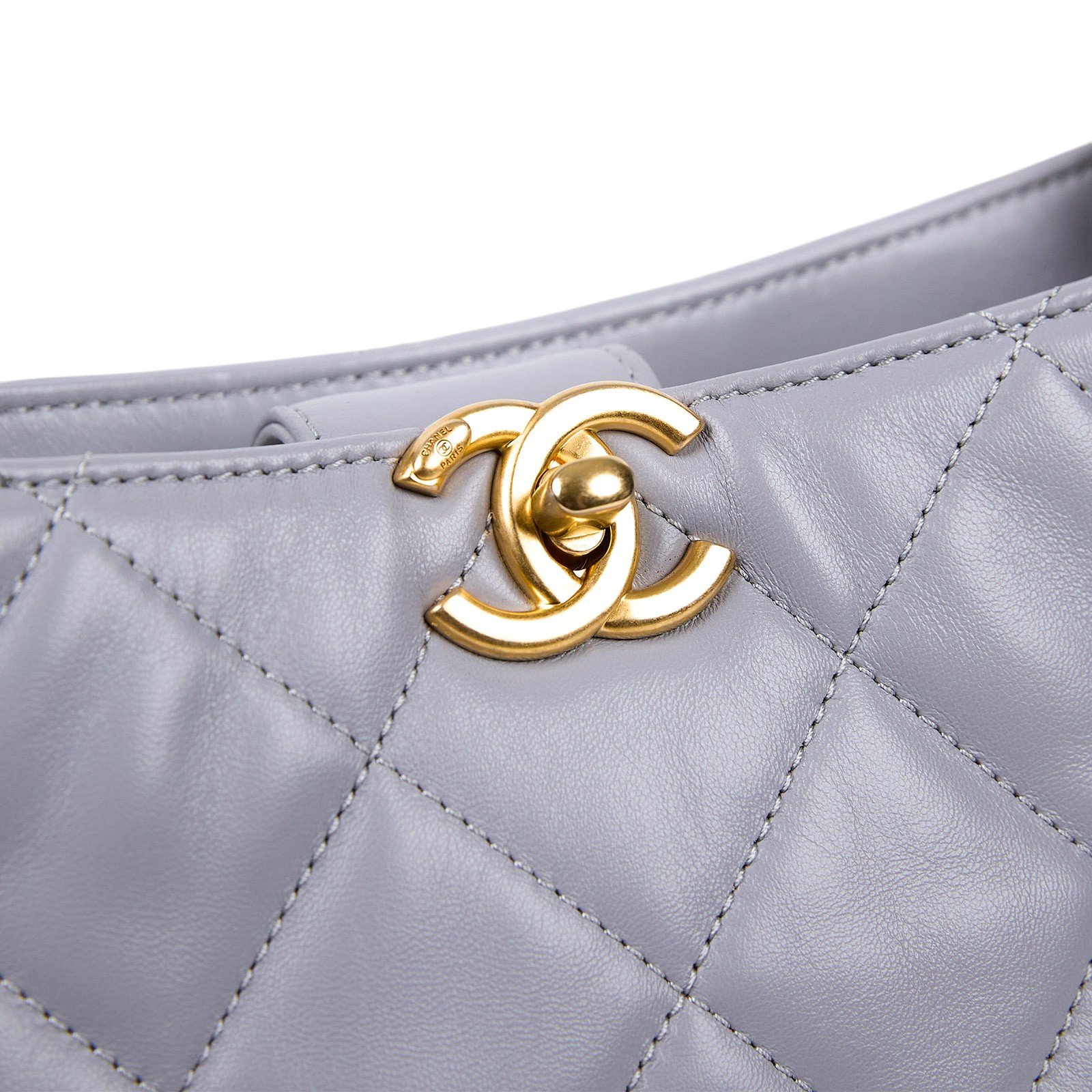 香奈兒 CHANEL Hobo 經典鍊條 肩背包 AS4302 B13786 晶片款 灰藍羊HOBO 原廠盒子/防塵袋/購買證明正本/台灣發票