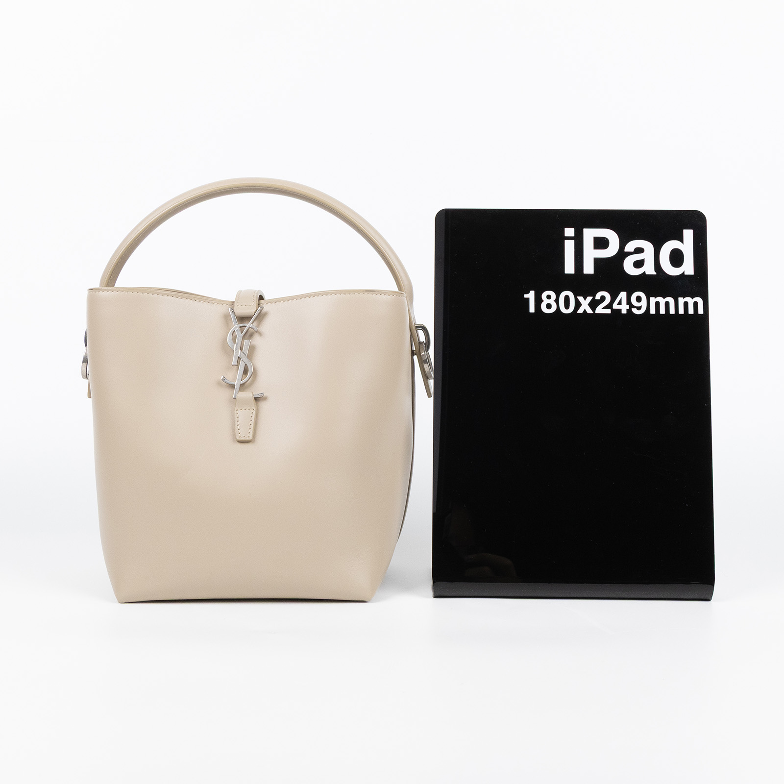 聖羅蘭 YSL SAINT LAURENT le 37 亮面皮革 小型手袋 7490362R20W 米灰LE 37 SMALL 背帶