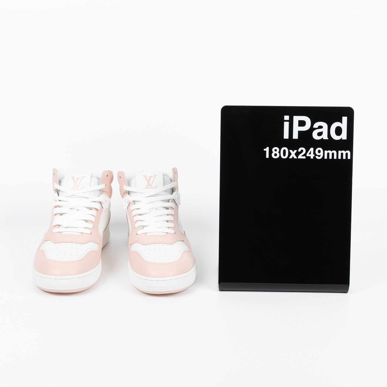 路易威登 LOUIS VUITTON Stadium Mid Top 中筒 運動鞋 1ADCO7  原廠盒子/防塵袋
