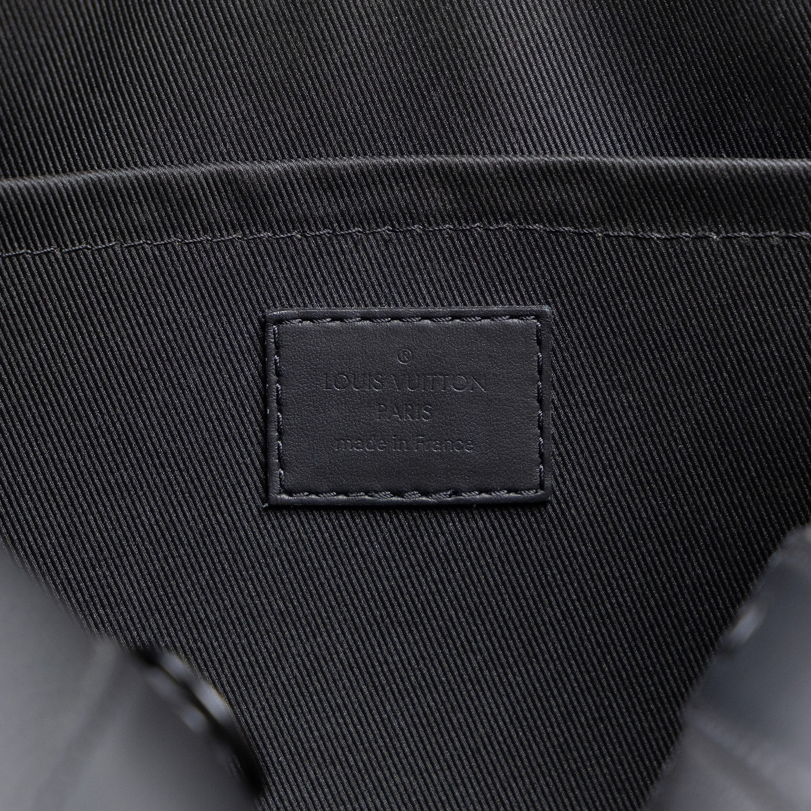 路易威登 LOUIS VUITTON City Keepall 肩背 波士頓包 黑色 M59255 晶片款 黑CITY KEEPALL 防塵袋/背帶