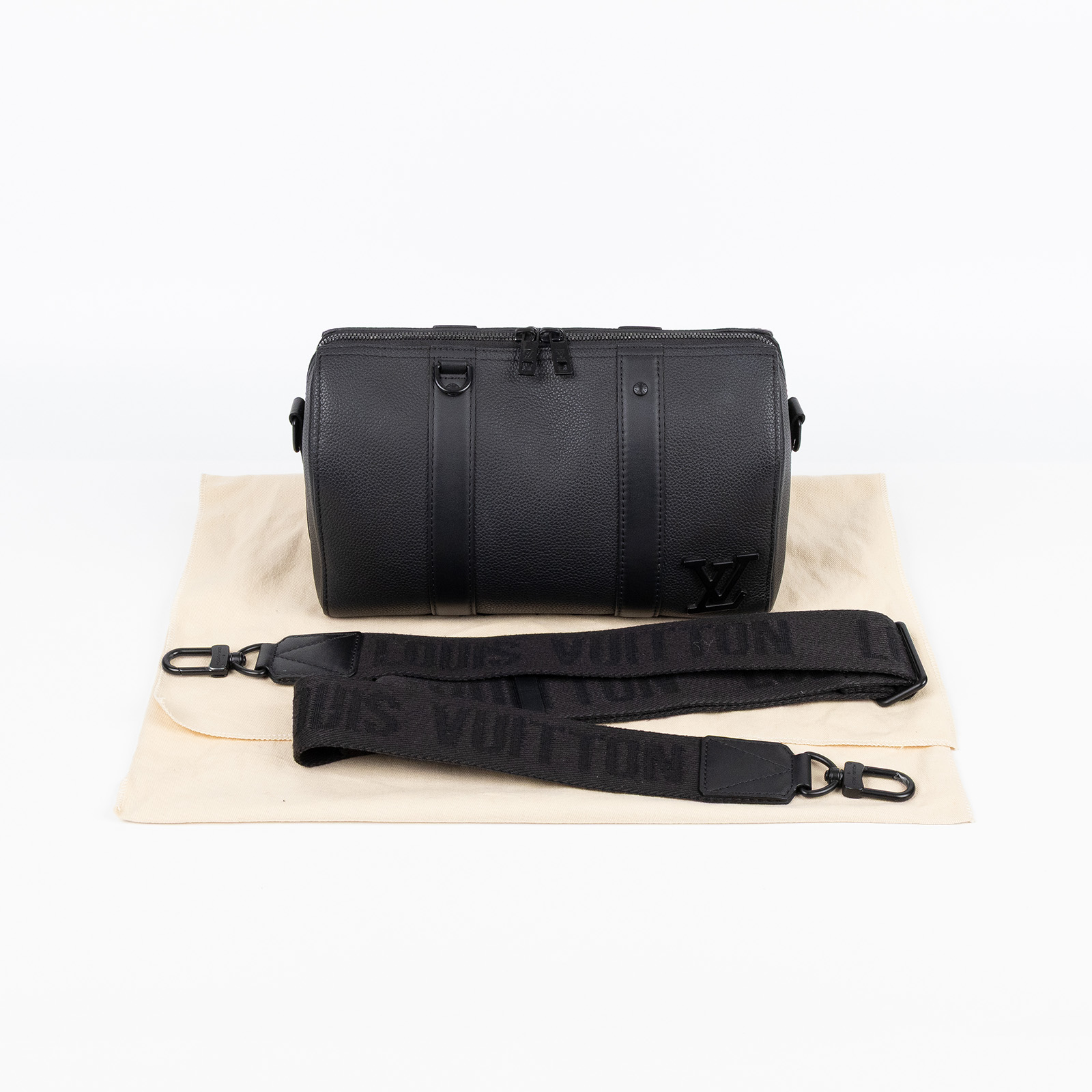 路易威登 LOUIS VUITTON City Keepall 肩背 波士頓包 黑色 M59255 晶片款 黑CITY KEEPALL 防塵袋/背帶