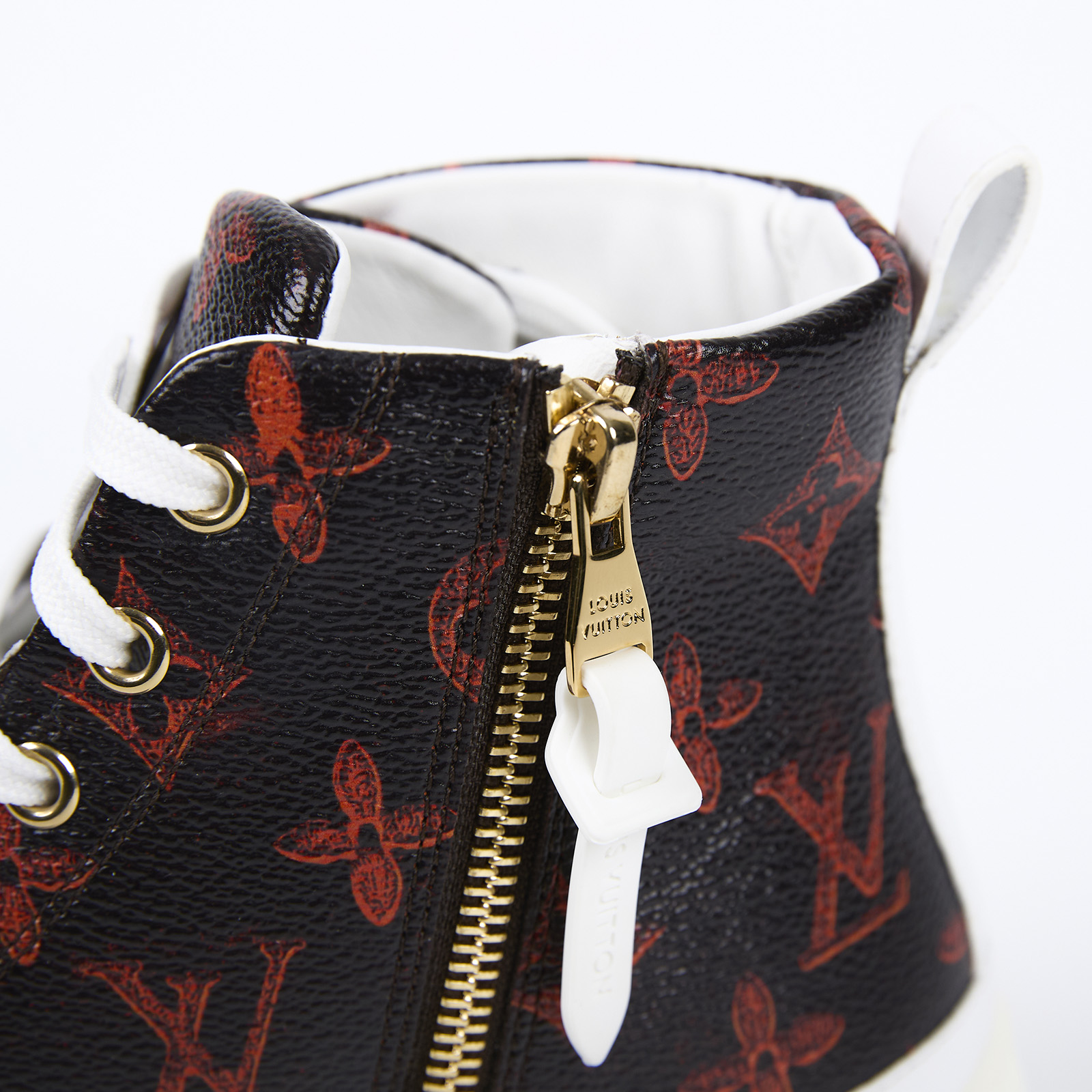 路易威登 LOUIS VUITTON Catogram Stellar 運動鞋  CATOGRAM高筒運動鞋#38.5 原廠盒子/鞋帶