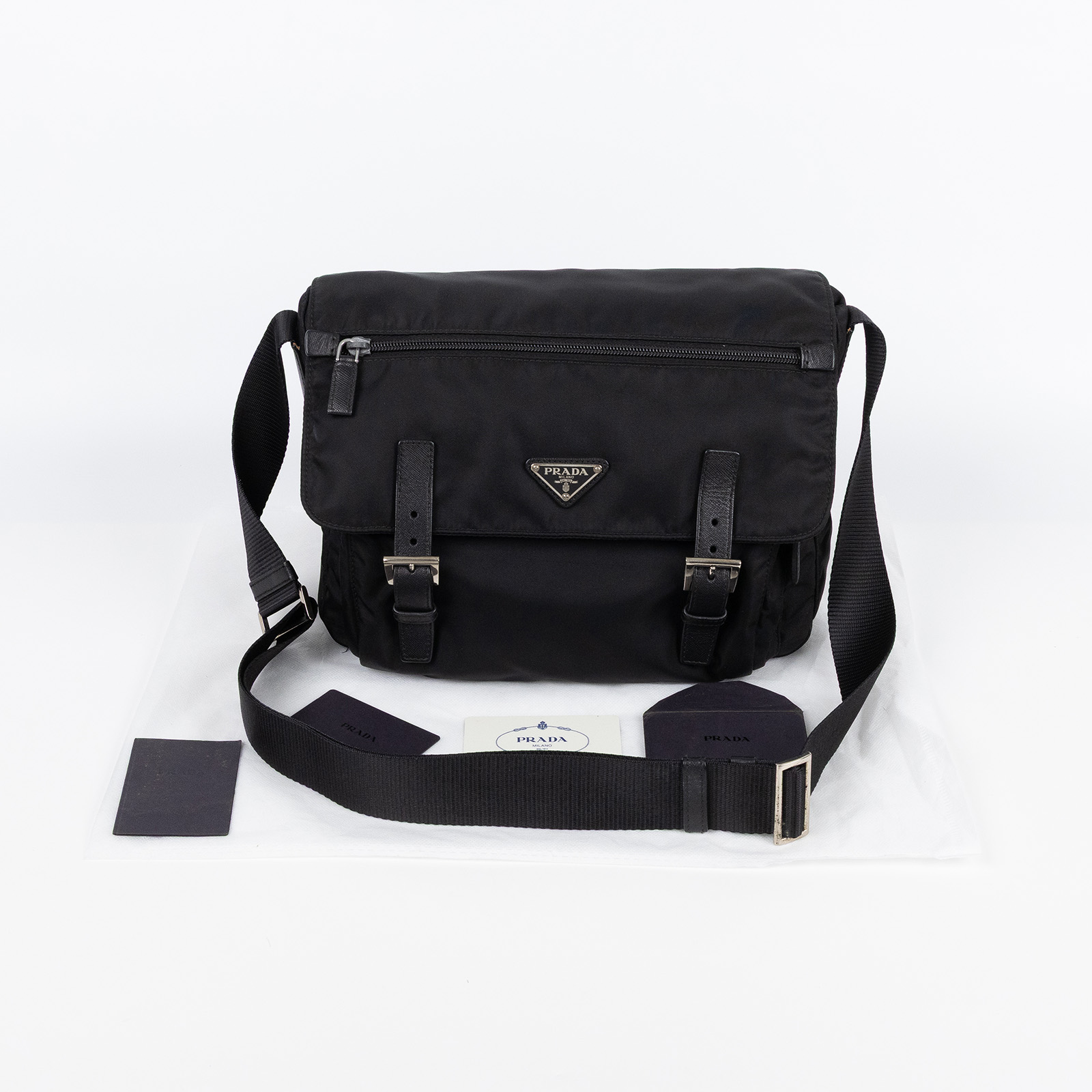 普拉達 PRADA 尼龍 郵差包  黑尼龍郵差包 無附屬品