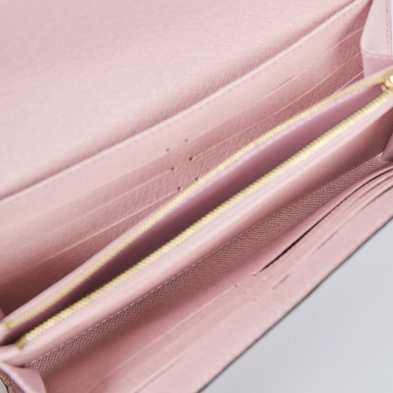 路易威登 LOUIS VUITTON Sarah 錢包 口蓋長夾 芭蕾粉色 M62235 晶片款 原花內粉長夾 原廠盒子/防塵袋/購買證明影本