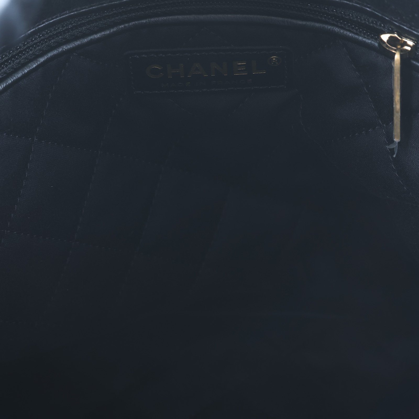 香奈兒 CHANEL 22 中型 束口包 AS3261 晶片款 黑金22 BAG 中號 防塵袋/內袋