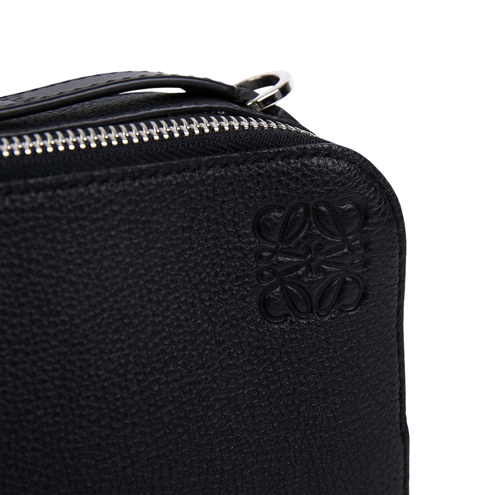 羅意威 LOEWE 迷你 斜背 相機包 C660R41X01 黑相機斜背包MINI 防塵袋/背帶