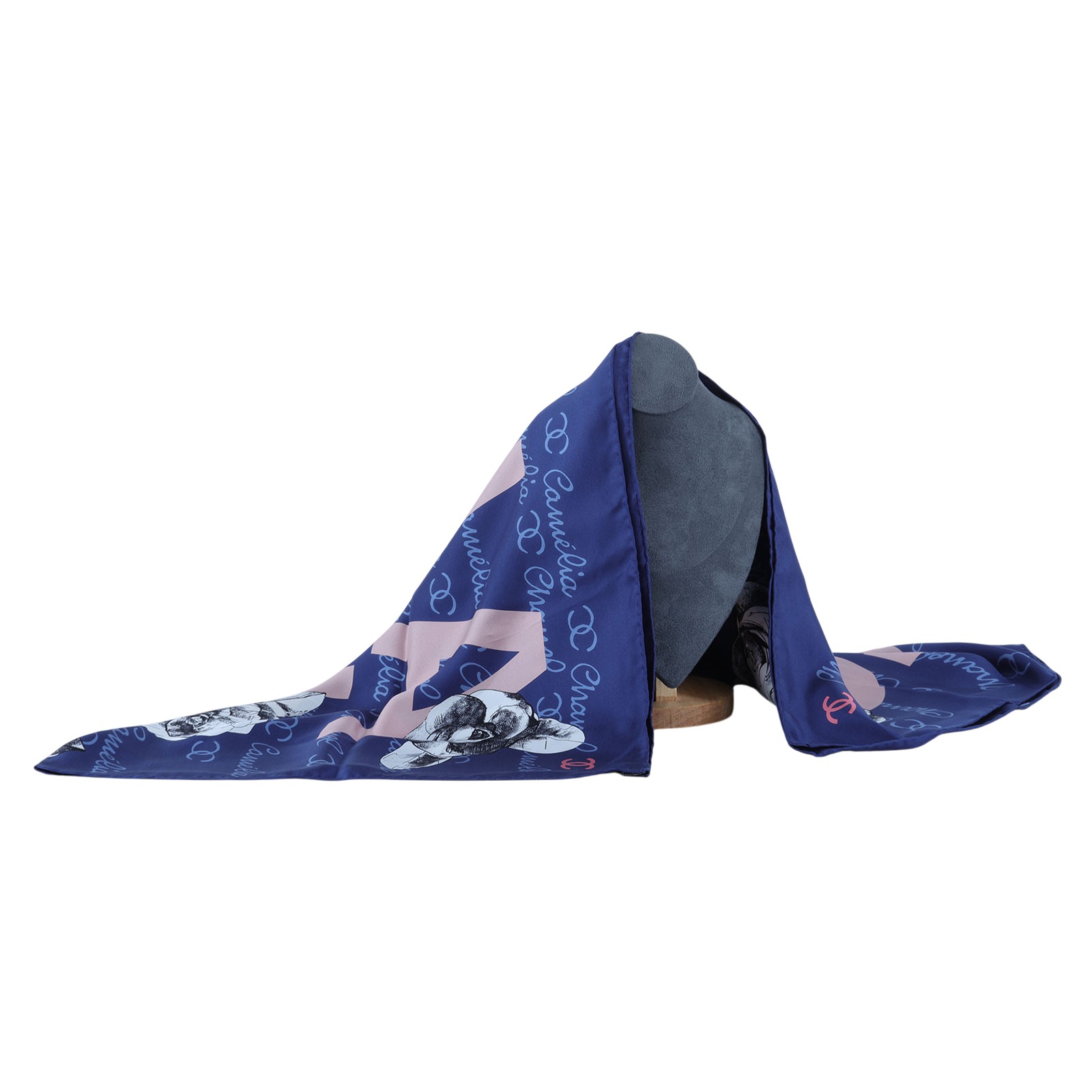 香奈兒 CHANEL LOGO 山茶花 絲巾 藍色 粉色  藍底粉LOGO山茶花絲巾9090 原廠盒子