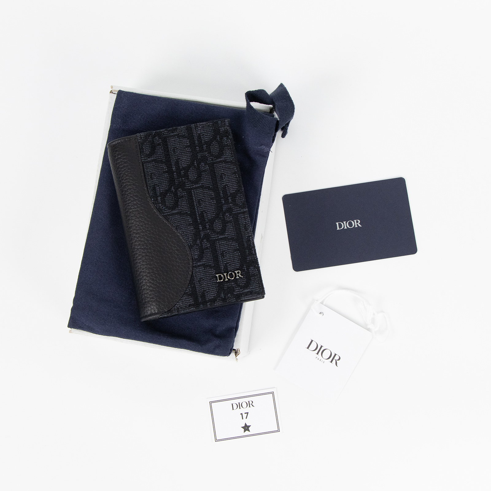 迪奧 CHRISTIAN DIOR Saddle 直式對折 卡夾 2ADCH169YKS 黑SADDLE 帆布拚皮革卡包 原廠盒子/防塵袋