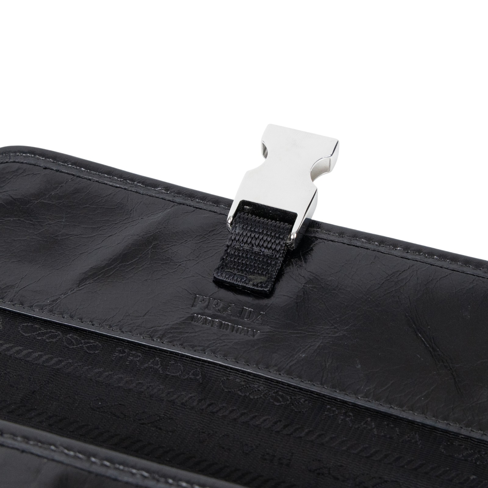 普拉達 PRADA 皮革智能手機套 2ZH108_2CX7 黑油蠟皮斜背包 原廠盒子/購買證明正本