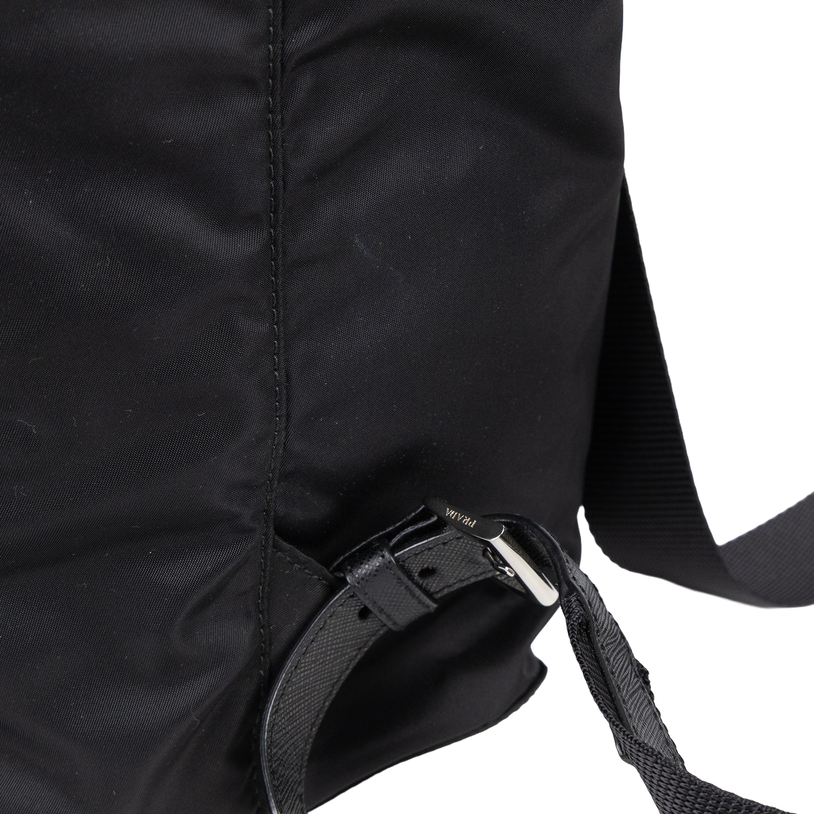 普拉達 PRADA Re-Nylon 中型 背囊 連化妝袋 1BZ811_RV44 黑尼龍後背包 防塵袋