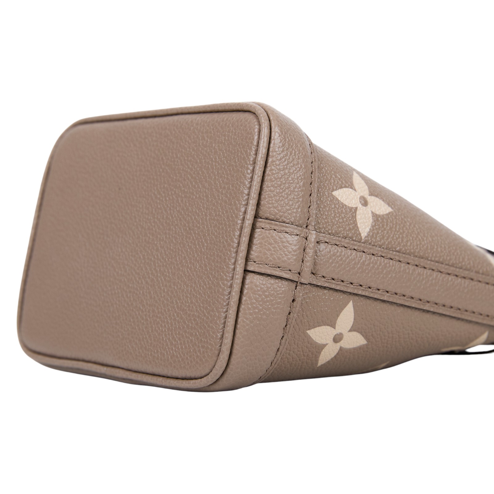 路易威登 LOUIS VUITTON Nano Noé 束口水桶包 Tourterelle 灰色 Cream色 M46291 晶片款  背帶