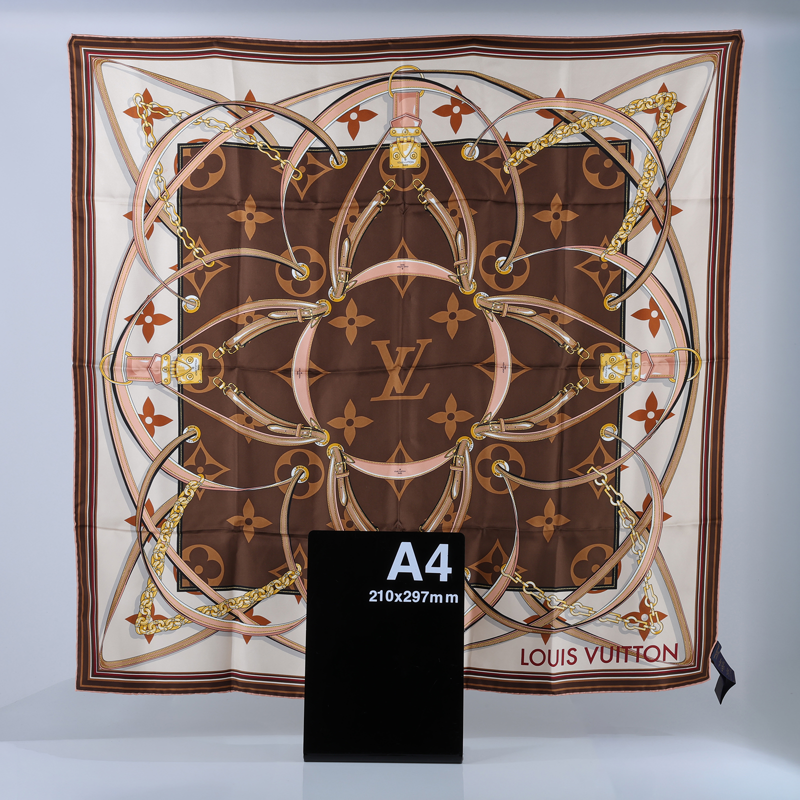 路易威登 LOUIS VUITTON Ultimate Monogram 方巾 棕色 M77639  原廠盒子