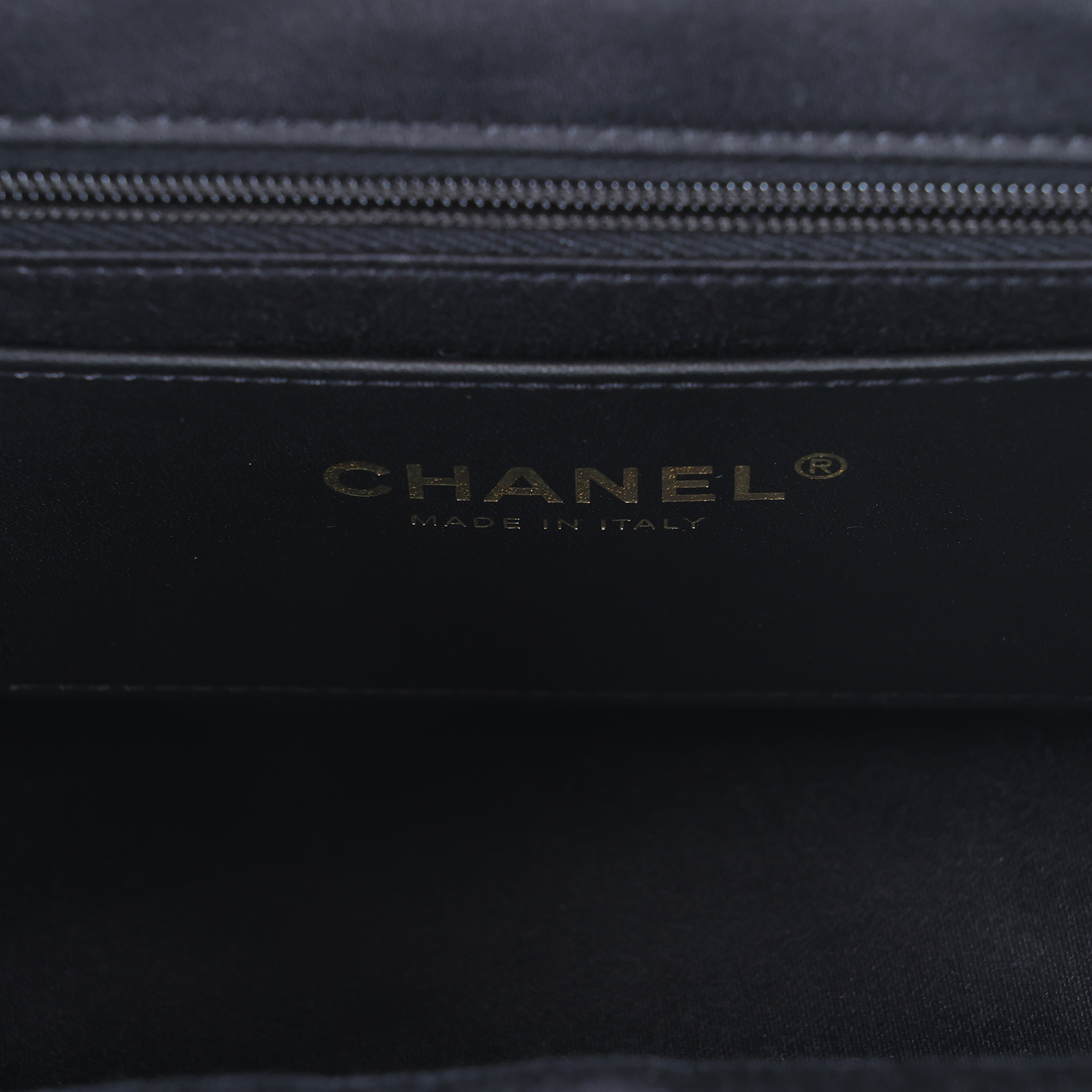 香奈兒 CHANEL CC LOGO HOBO 手提包 肩背包 流浪包 AS5967 B22897 晶片款 黑金HOBO 防塵袋/購買證明正本