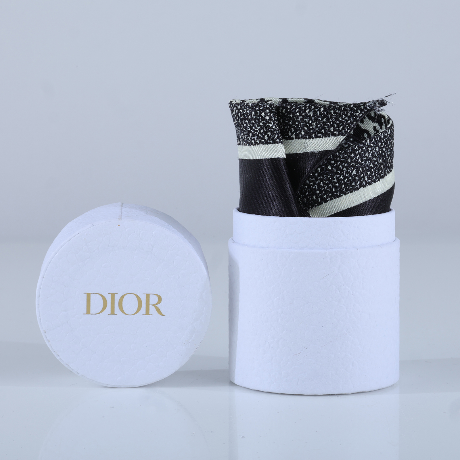迪奧 CHRISTIAN DIOR Mitzah 絲巾 15MON106I601 千鳥格MITZAH絲巾 原廠盒子/購買證明正本