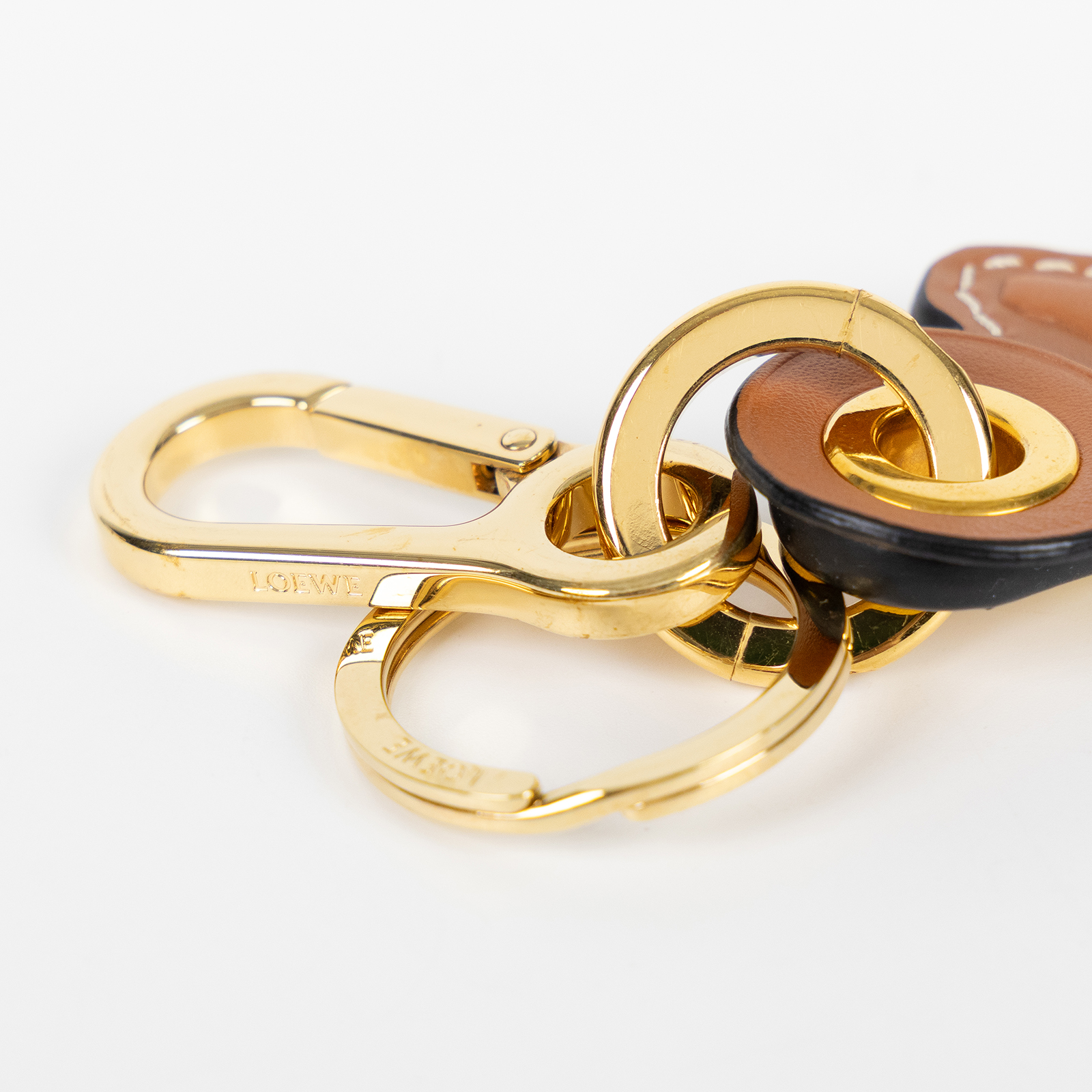 羅意威 LOEWE 長頸鹿紋 皮革吊飾  長頸鹿皮革吊飾 原廠盒子/防塵袋/購買證明正本