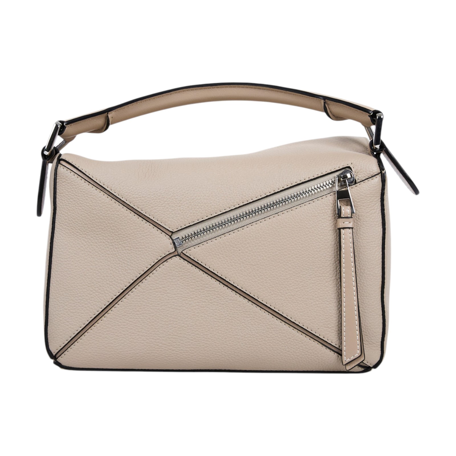 羅意威 LOEWE Puzzle Edge 包款 經典小牛皮 小型 A510P60XAC 米白PUZZLE SMALL 原廠盒子/防塵袋/背帶/購買證明正本