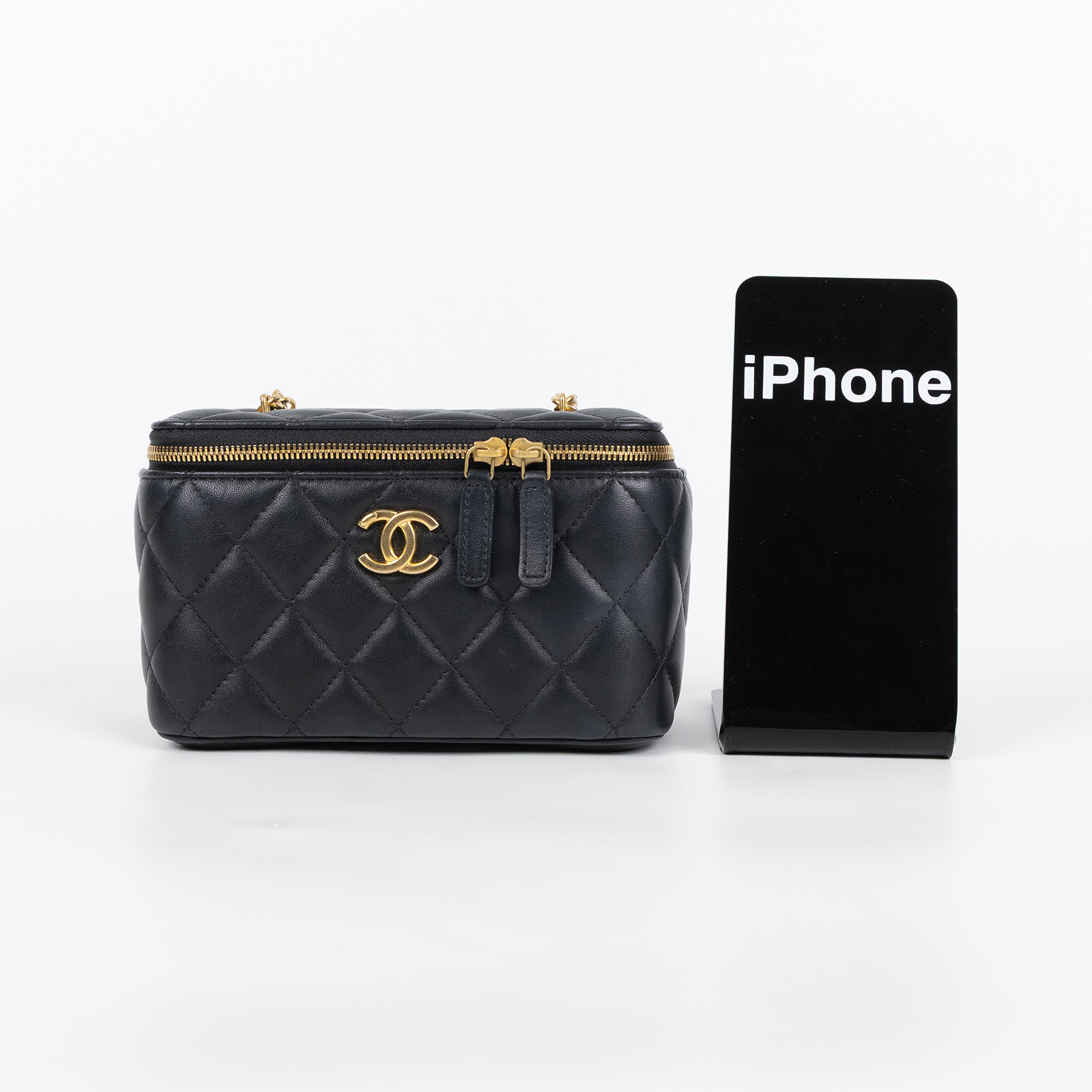 香奈兒 CHANEL CC LOGO 化妝盒 化妝箱 斜背包 Vanity Case AP3258 晶片款 黑金羊黑桃愛心珍珠鏈VANITY CASE 防塵袋/原廠盒子