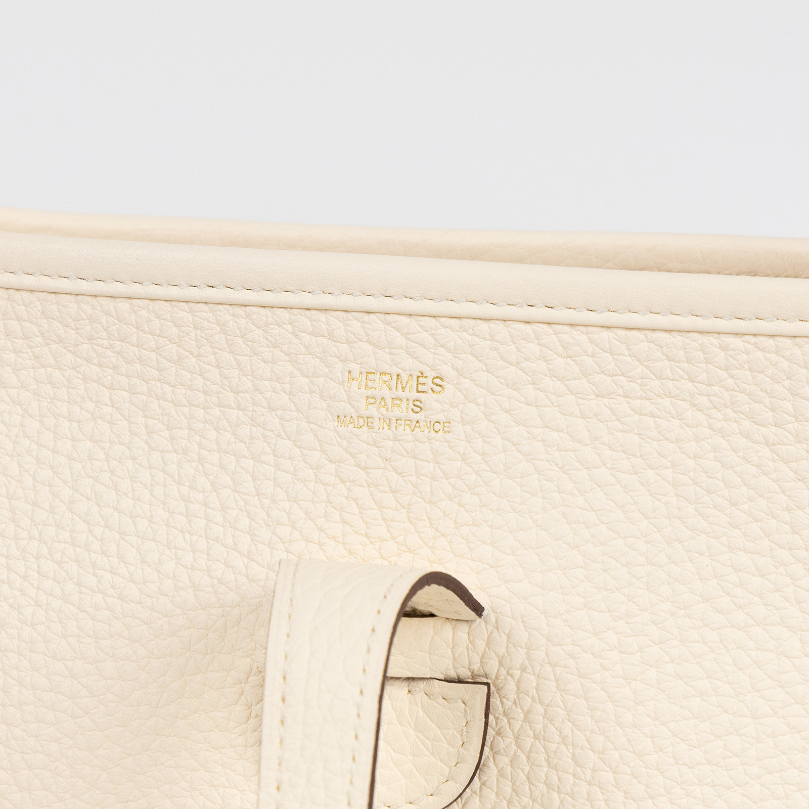 愛馬仕 Hermes Evelyne Bag 伊芙琳包 29 馬蹄型 金色五金 奶油白 H056277CC12 Z BS 009 ZB  防塵袋/原廠盒子/背帶