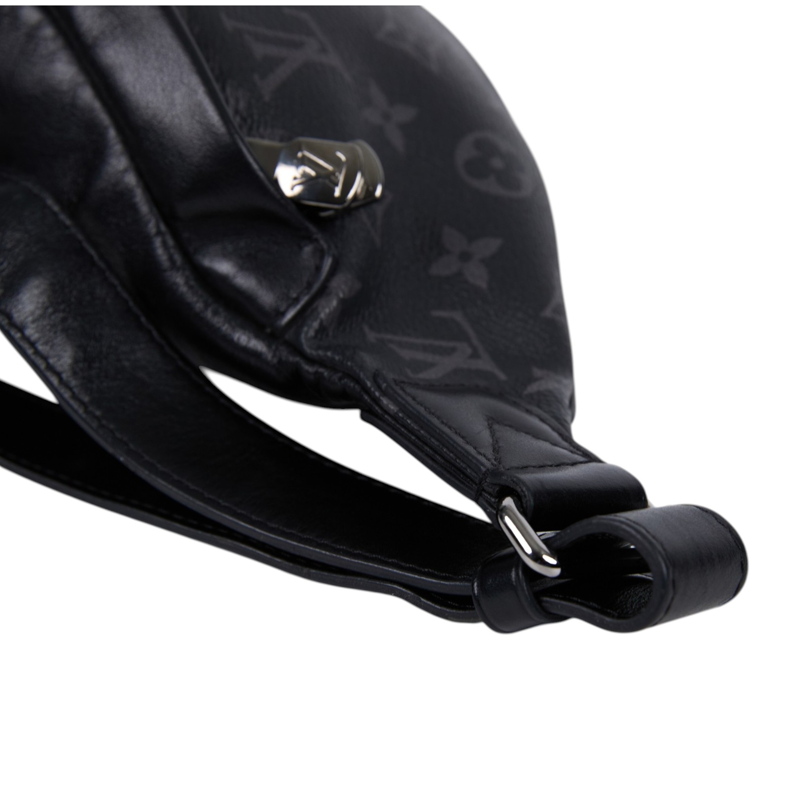 路易威登 LOUIS VUITTON Discovery 黑帆布 腰包 M44336 黑原花DISCOVERY腰包 防塵袋/購買證明正本/原廠盒子