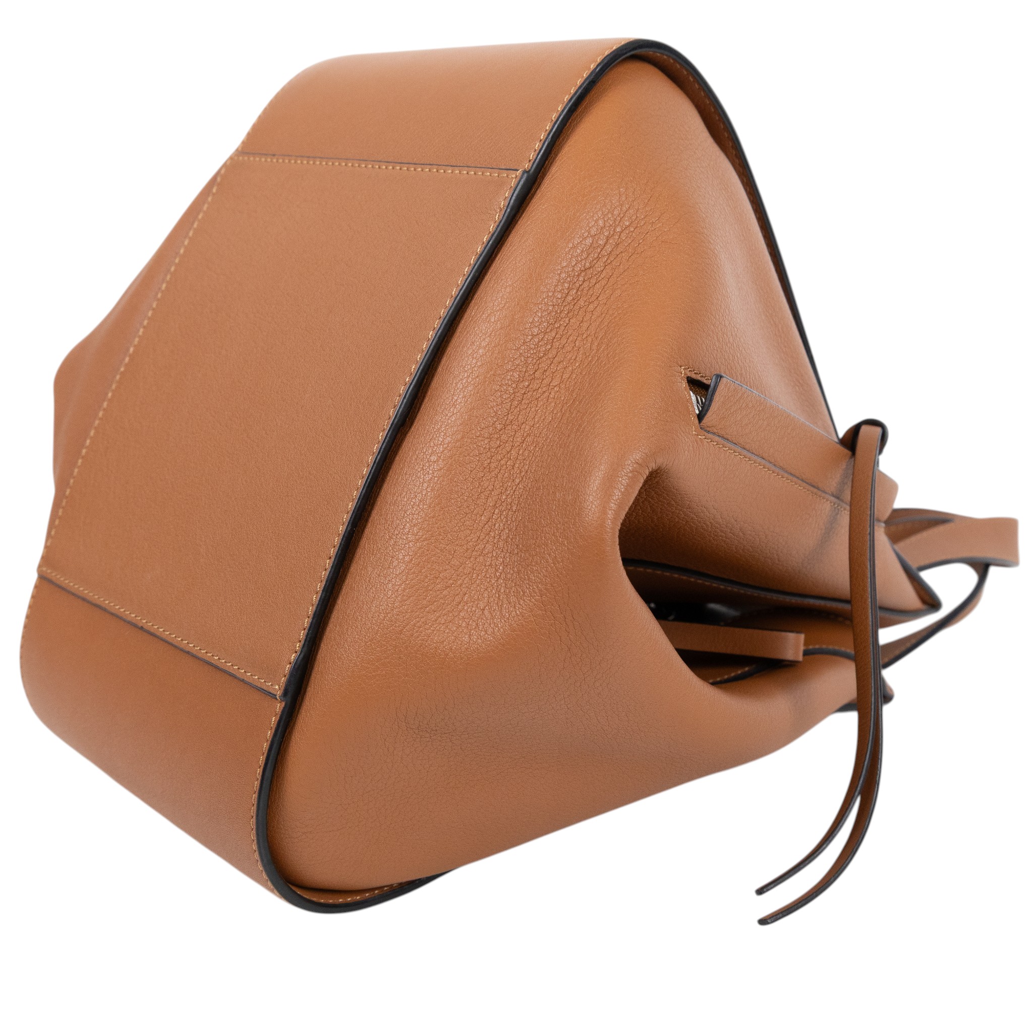 羅意威 LOEWE Hammock 手提包 小型 經典小牛皮  387.30.S35 焦糖HAMMOCK SMALL 背帶