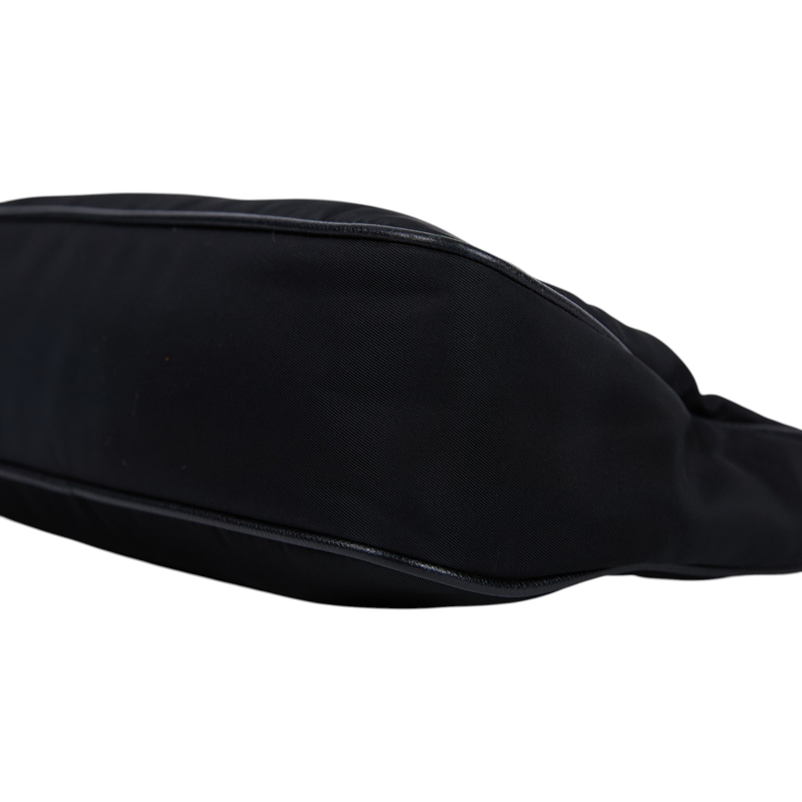 普拉達 PRADA Re-Edition 2005 Re-Nylon 手袋 1BH204_R064 黑銀三合一尼龍肩背包 防塵袋/內袋/背帶