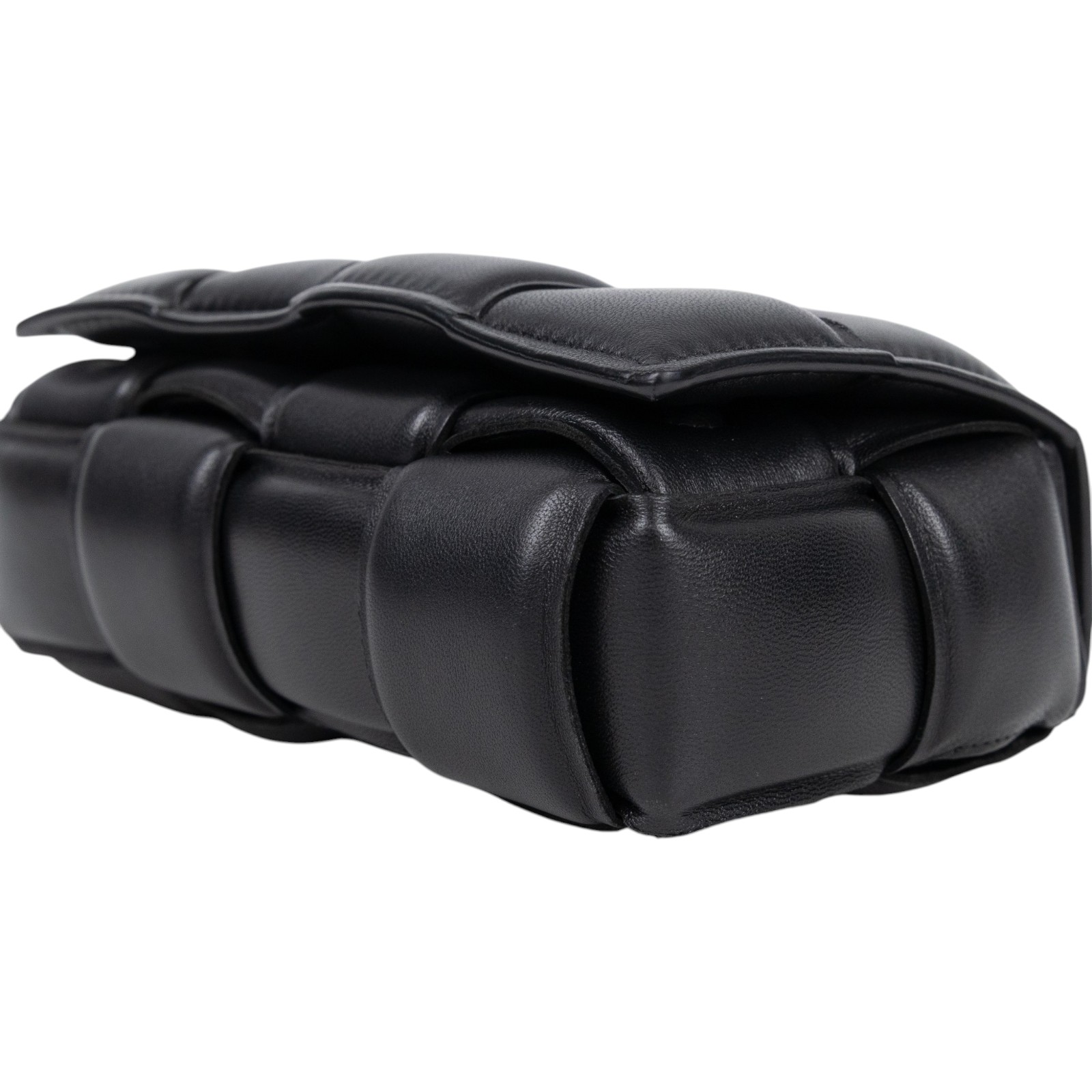 寶緹嘉 BOTTEGA VENETA Padded Cassette Maxi Intrecciato 編織包 710075VCQR1 晶片款  背帶