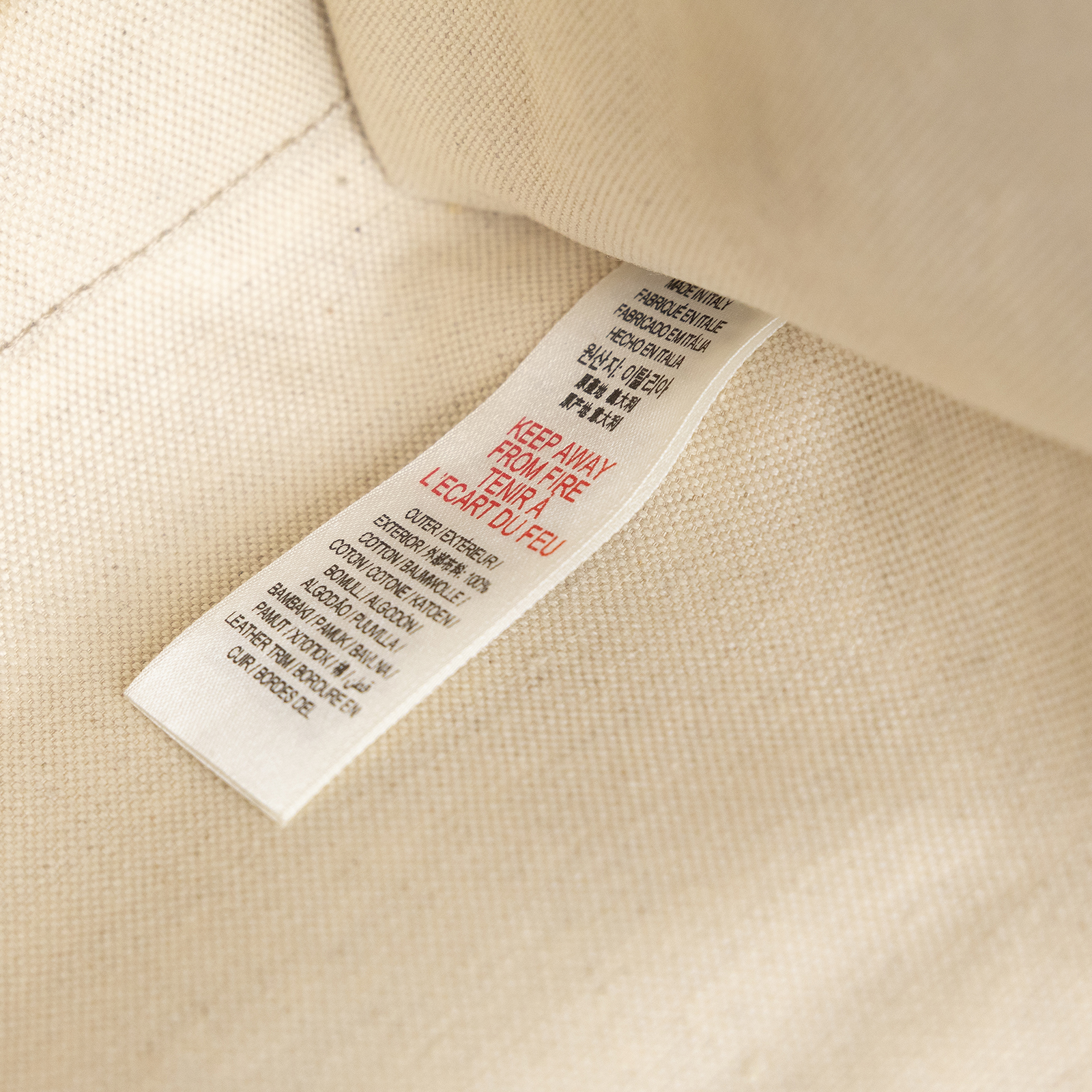 博柏利 BURBERRY Mini Freya Tote 手提包 肩背包 80441421 黑拚灰帆布MINI FREYA 防塵袋/購買證明正本