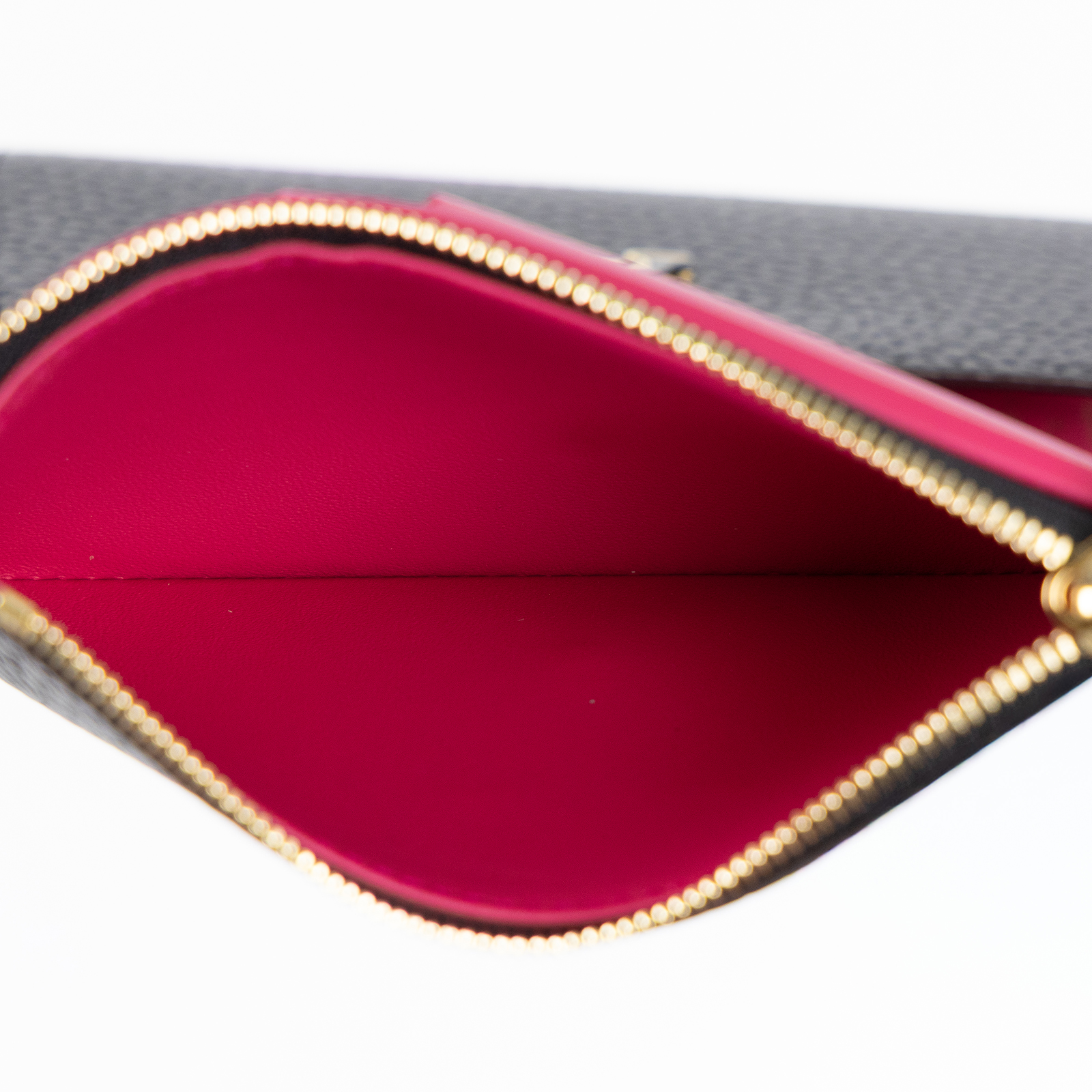 路易威登 LOUIS VUITTON Capucines 小型錢包 短夾 黑玫瑰紅色 M62157 晶片款  防塵袋/原廠盒子/購買證明影本