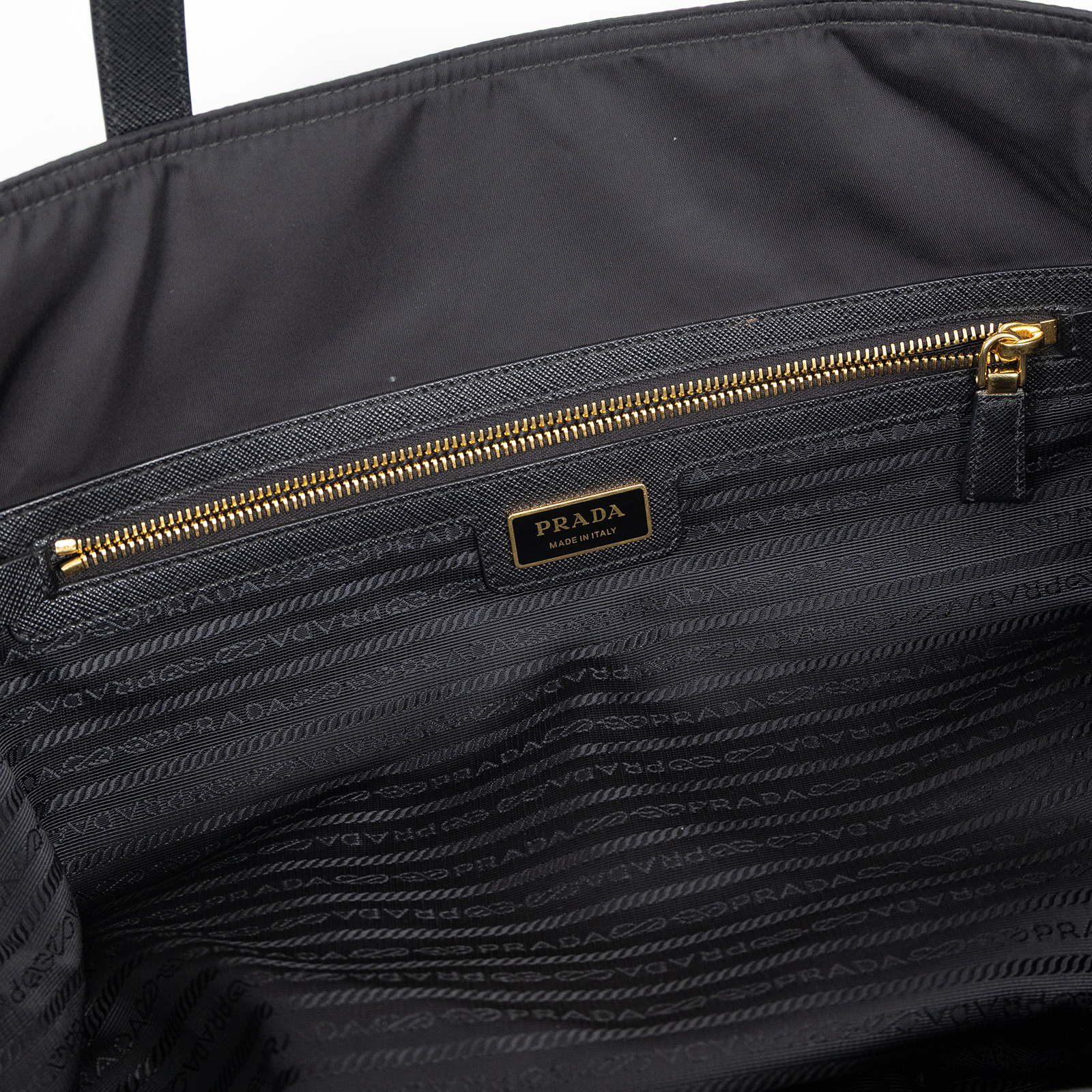 普拉達 PRADA Re-Edition 1978 大型 手提袋 1BG527_R064 黑尼龍托特包 大號 無附屬品