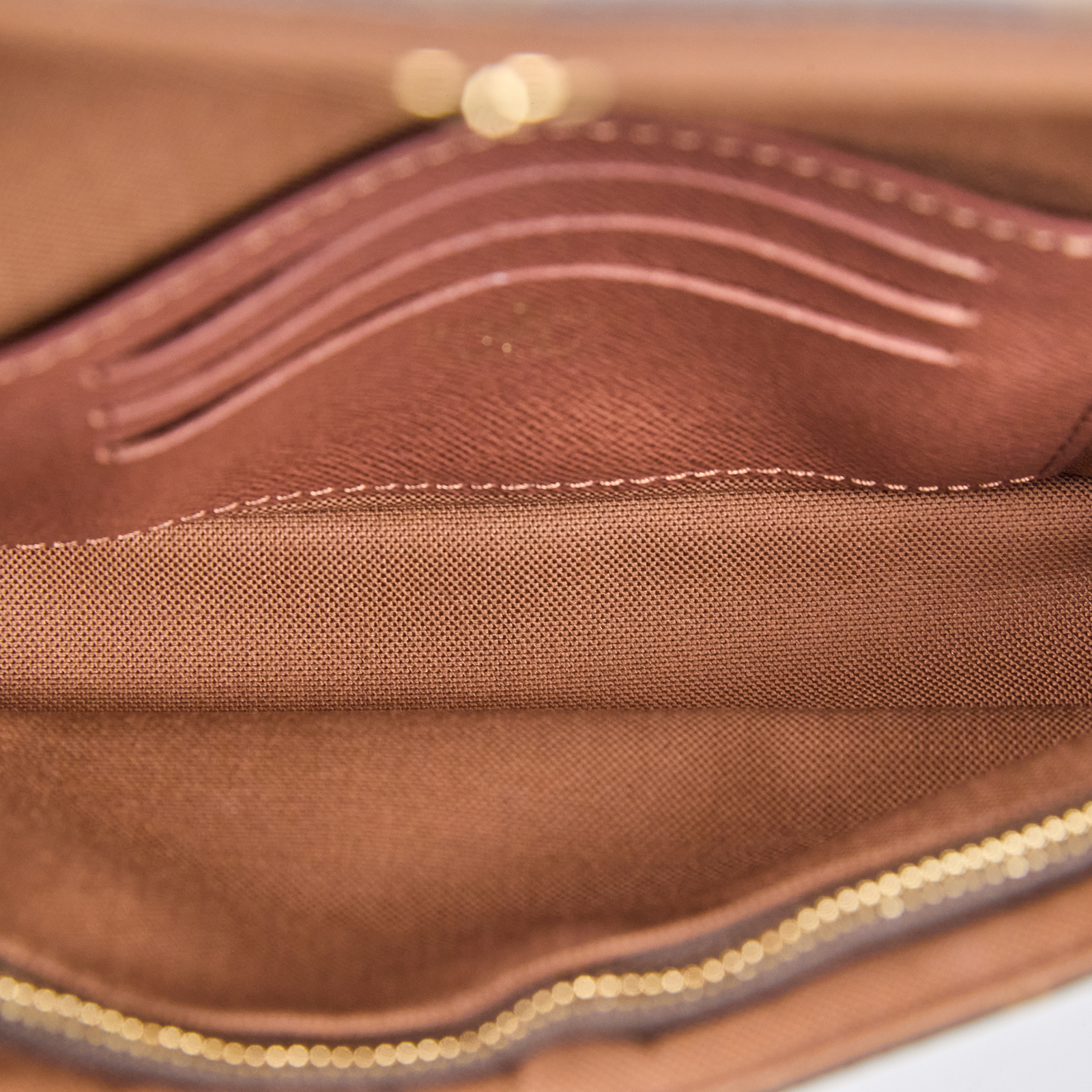 路易威登 LOUIS VUITTON Wallet on Chain Ivy 麻將包 手提 腋下單肩包 M81911 晶片款  原廠盒子/防塵袋/背帶