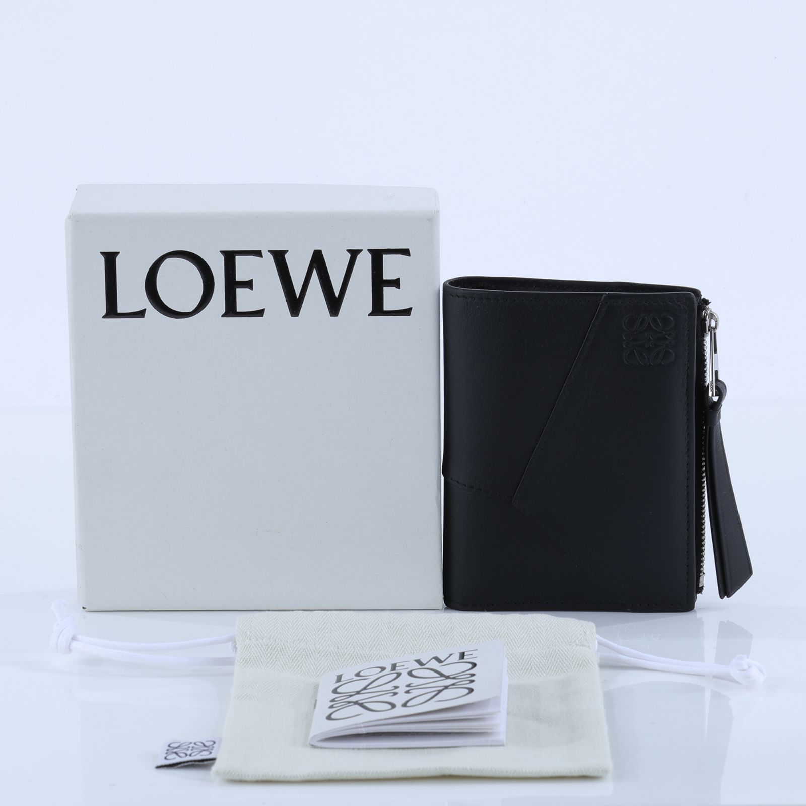 羅意威 LOEWE Puzzle 窄版短錢包 C510W73X08 黑PUZZLE COMPACT兩折短夾 原廠盒子/防塵袋