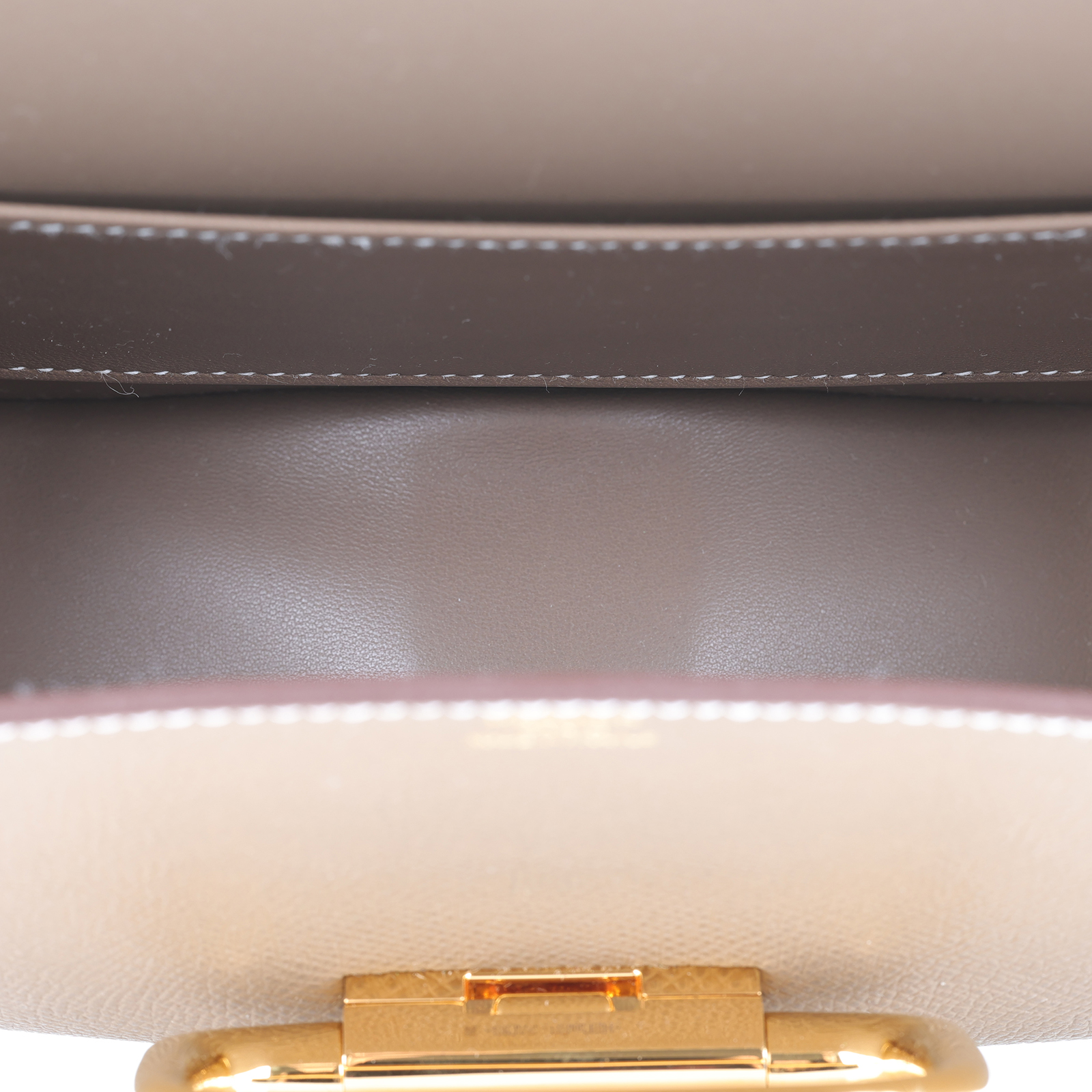 愛馬仕 Hermes Della Cavalleria Elan 肩背包 金色五金 大象灰色 H084658CC18 /WPY753 IG  原廠盒子/防塵袋/購買證明