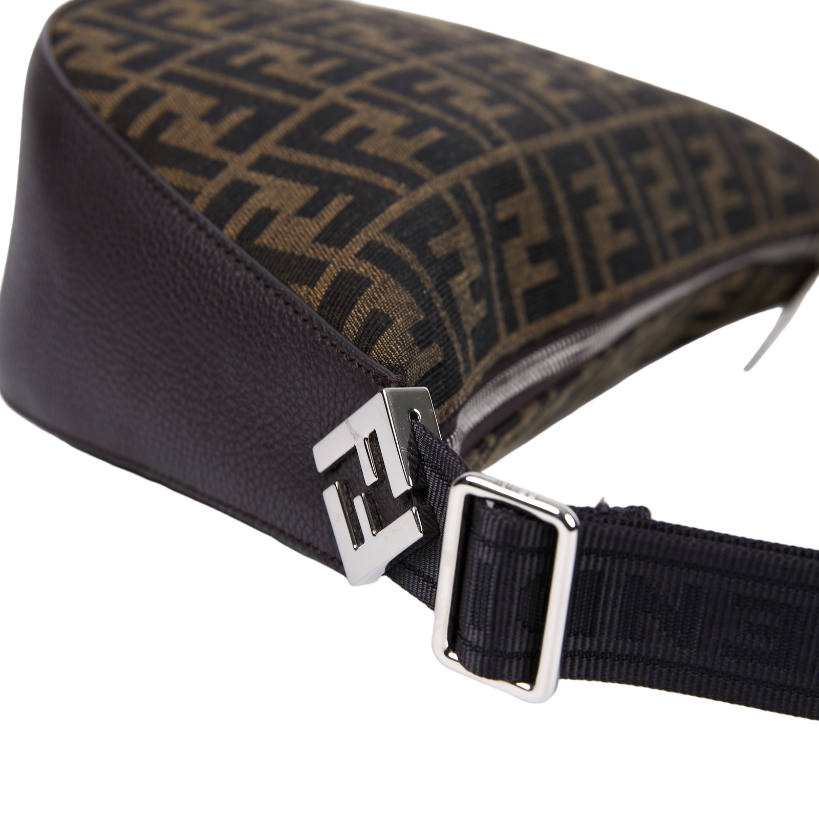 芬迪 FENDI Jacquard FF 肩背包 半月包 7VA633ASIQ 咖FF紋MELON SMALL 防塵袋/商品標籤卡