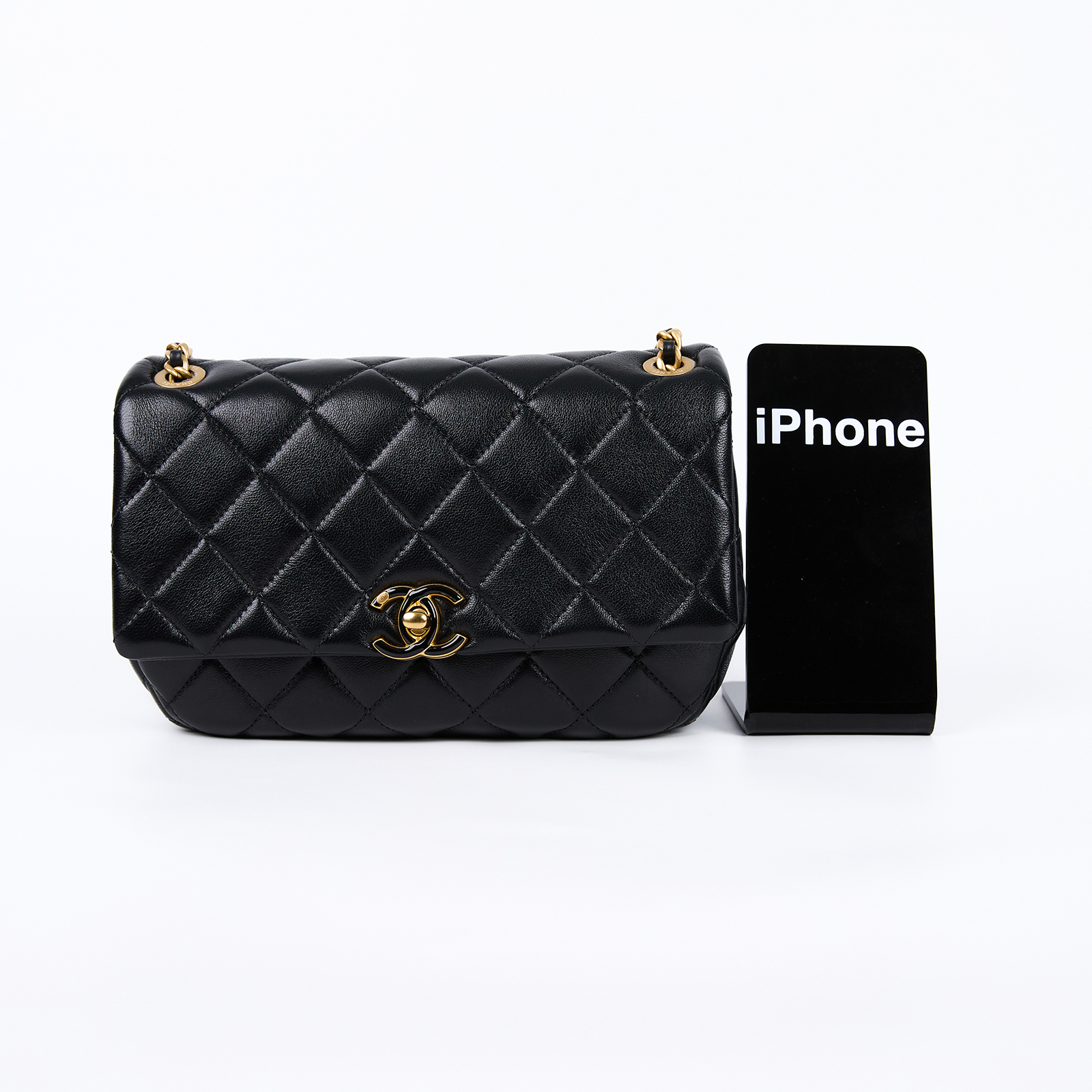 香奈兒 CHANEL 口蓋包 肩背包 斜背包 AS4740 B15756 晶片款 黑琺瑯雙C LOGO吊飾鍊帶包 原廠盒子/防塵袋/購買證明正本