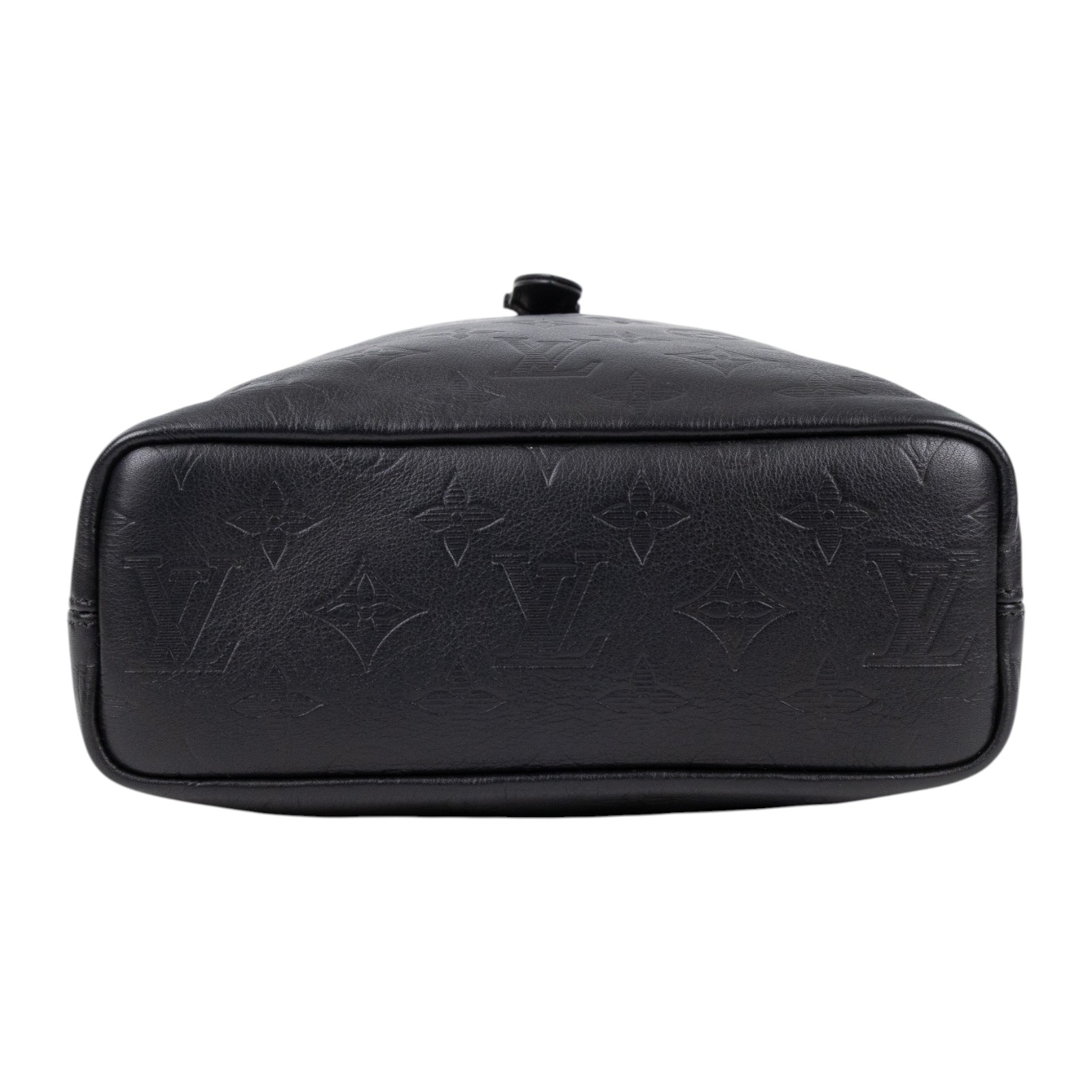 路易威登 LOUIS VUITTON Nano 肩背包 斜背包 M43875 黑壓紋SHADOW NANO 斜背包 防塵袋