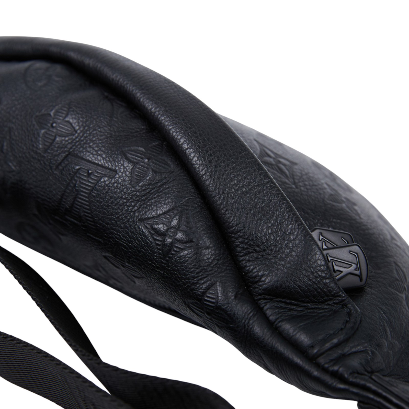 路易威登 LOUIS VUITTON Discovery PM 腰包 小牛皮 黑色 M46036 晶片款 黑原花壓紋DISCOVERY腰包 防塵袋