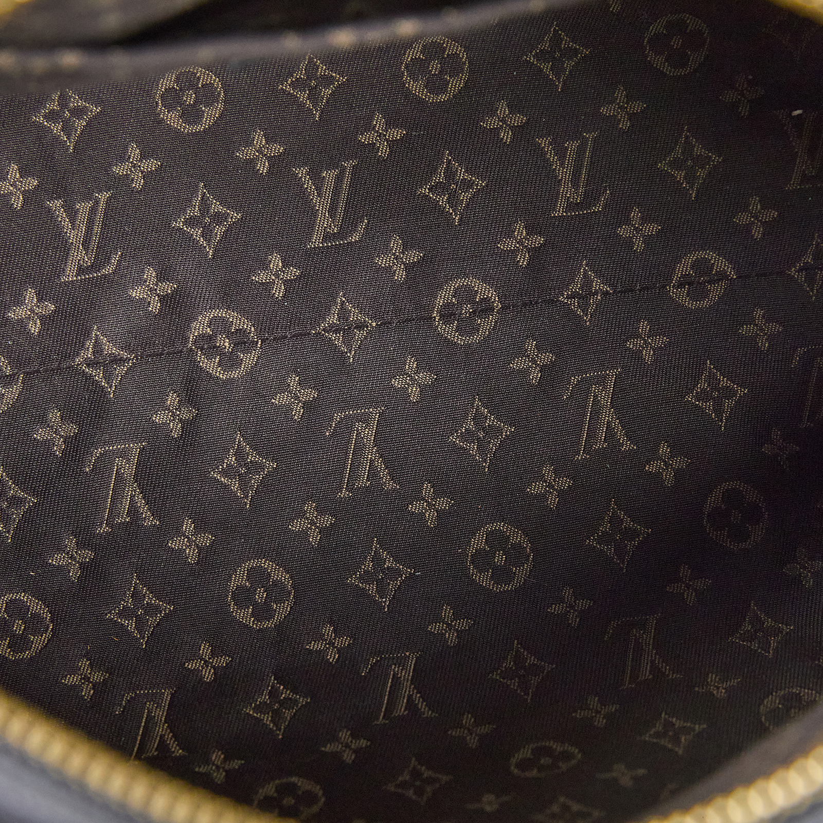路易威登 LOUIS VUITTON Express PM 肩背包 斜背包 M26039 晶片款 黑EXPRESS PM 背帶/鎖組/購買證明正本