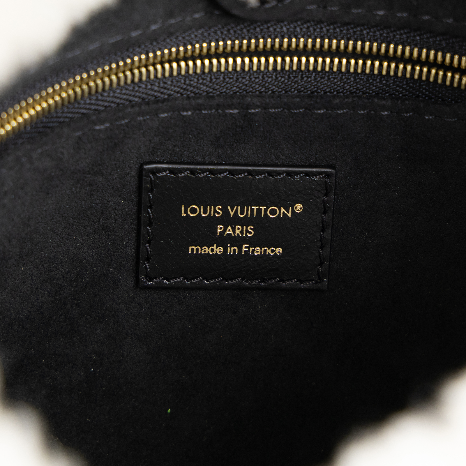 路易威登 LOUIS VUITTON CarryAll BB 手袋 Monogram 帆布與剪羊毛 復古金色金屬配件 M26568 晶片款  原廠盒子/防塵袋