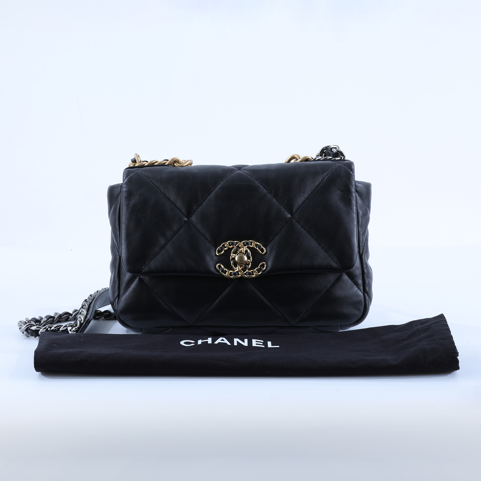 香奈兒 CHANEL 19 口蓋包 菱格紋 金銀鍊帶 手提 肩背包 AS1160 晶片款 黑金19包 防塵袋
