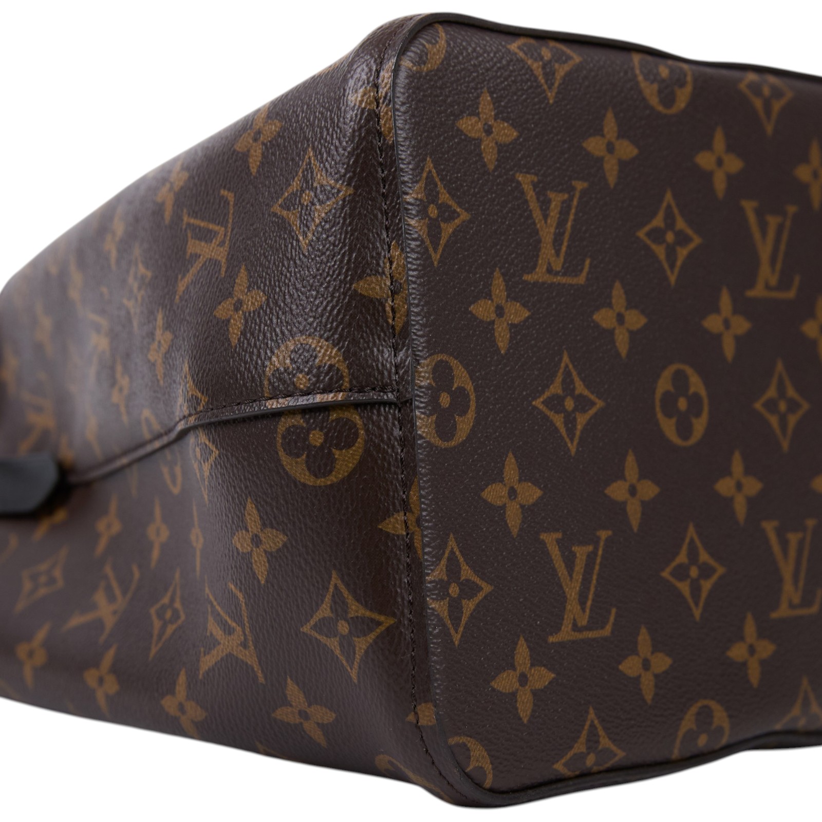 路易威登 LOUIS VUITTON NéoNoé MM 經典帆布 肩背 水桶包 黑色 M44020 黑原花NÉONOÉ MM 背帶