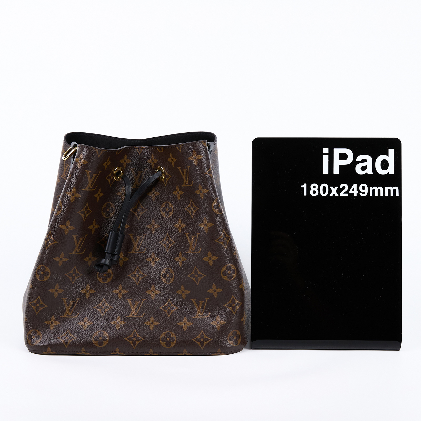 路易威登 LOUIS VUITTON NéoNoé MM 經典帆布 肩背 水桶包 黑色 M44020 黑原花NÉONOÉ MM 背帶