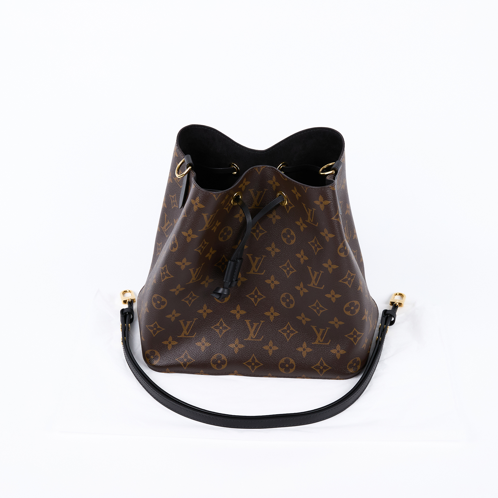 路易威登 LOUIS VUITTON NéoNoé MM 經典帆布 肩背 水桶包 黑色 M44020 黑原花NÉONOÉ MM 背帶